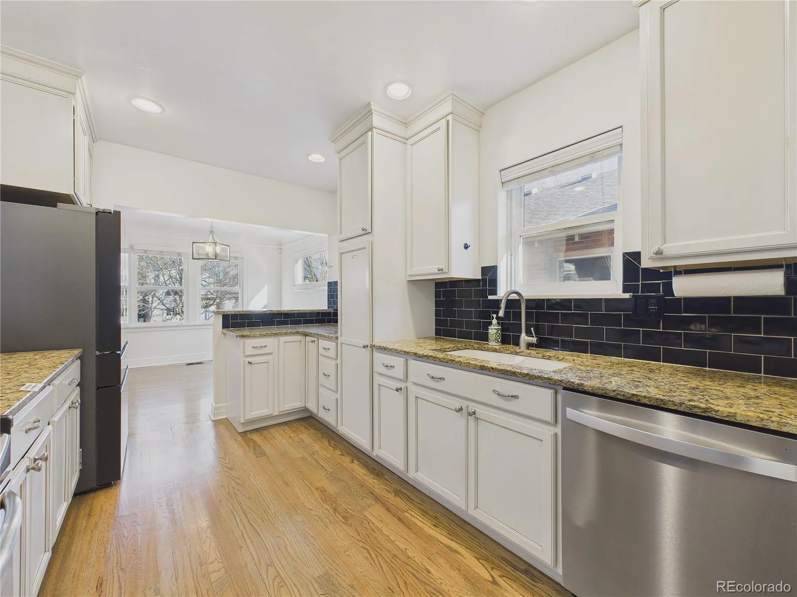 04072026202148 1600 16