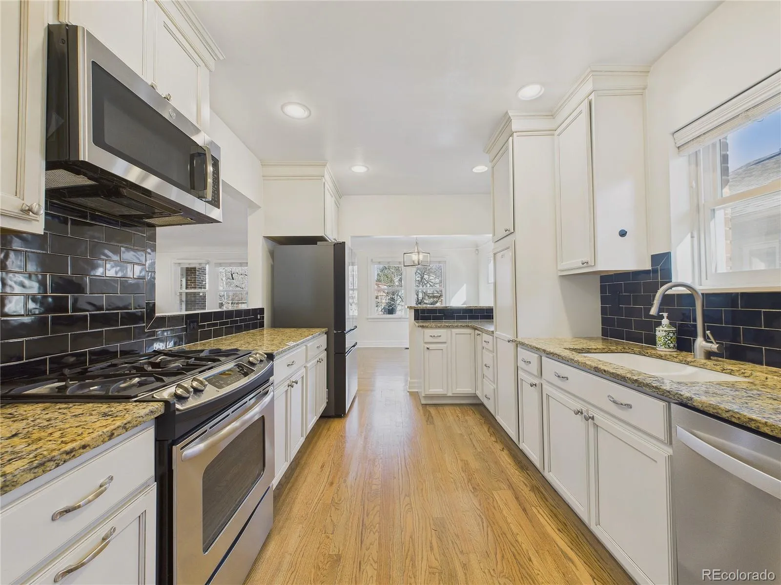 04072026202148 1600 17