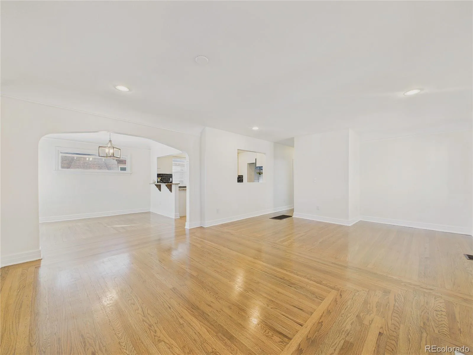 04072026202148 1600 19