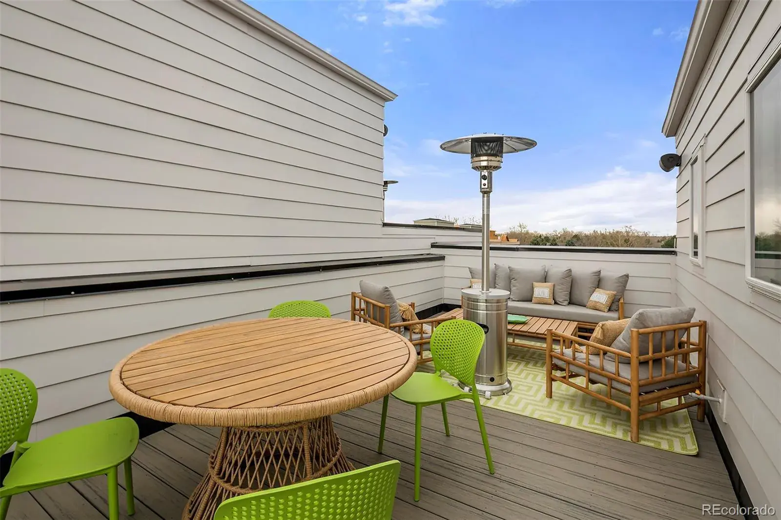 888 S Valentia Street #16-102 Denver CO 80247 MLS #REC7399704 11122025005235 1600 19