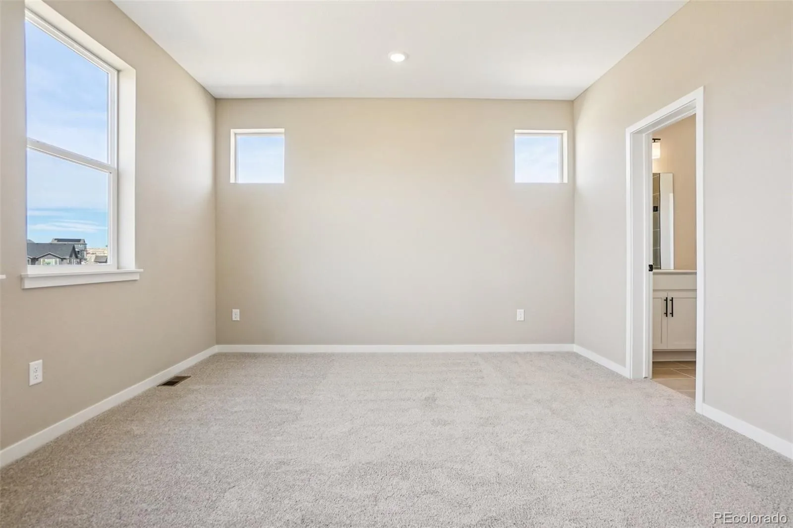 13817 Daffodil Way Parker CO 80134 MLS #REC7400414 04112026215203 1600 15