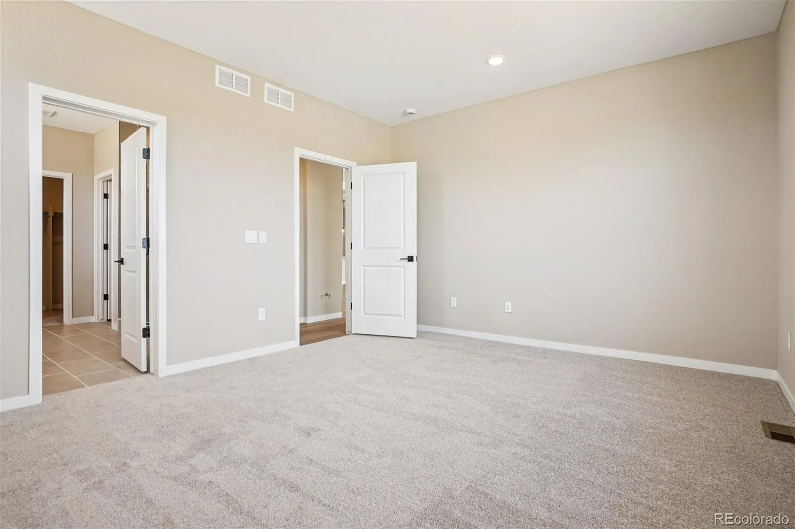 13817 Daffodil Way Parker CO 80134 MLS #REC7400414 04112026215203 1600 16