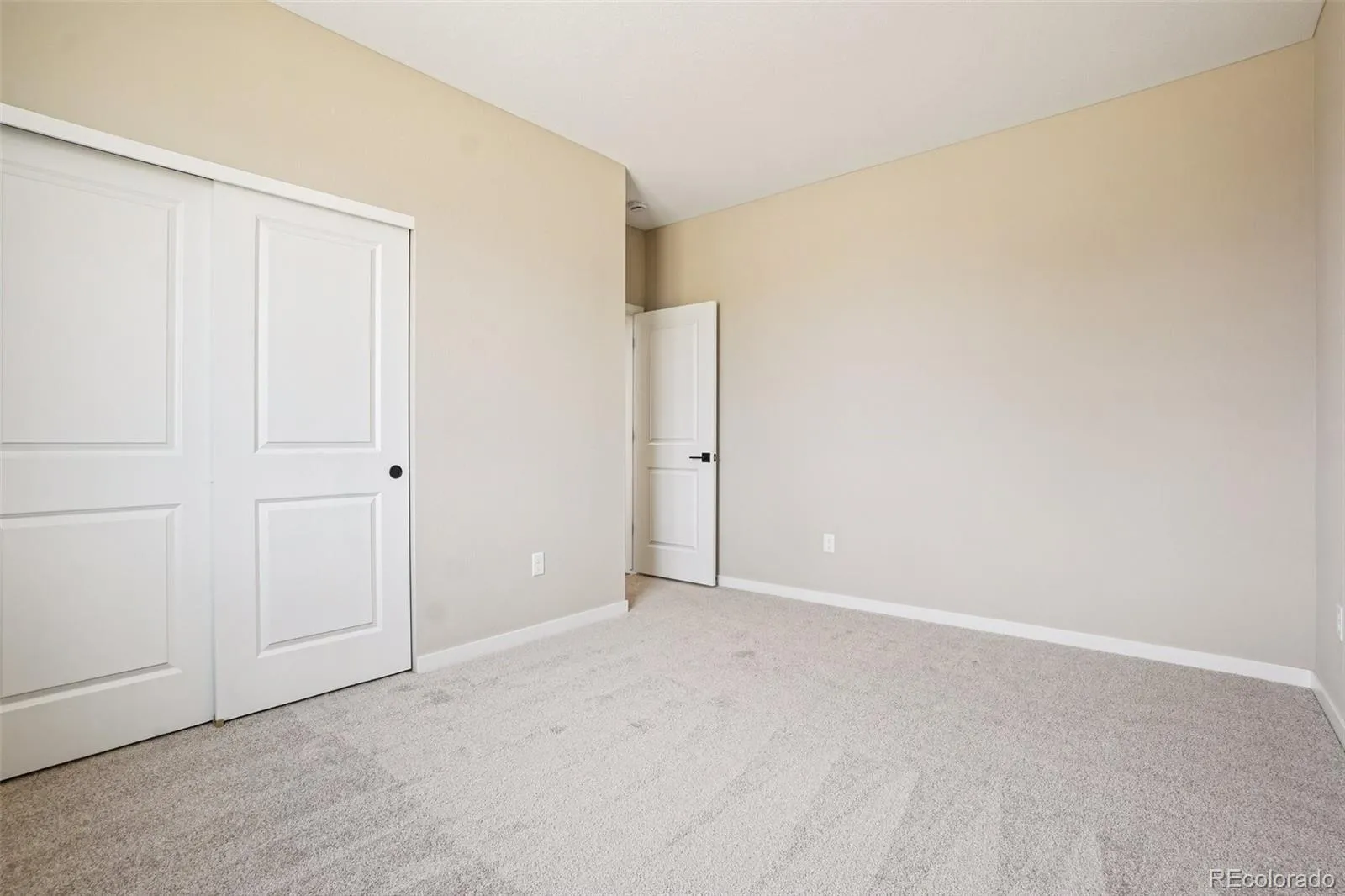 13817 Daffodil Way Parker CO 80134 MLS #REC7400414 04112026215203 1600 21