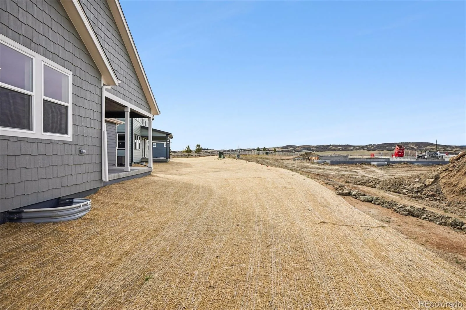13817 Daffodil Way Parker CO 80134 MLS #REC7400414 04112026215203 1600 39