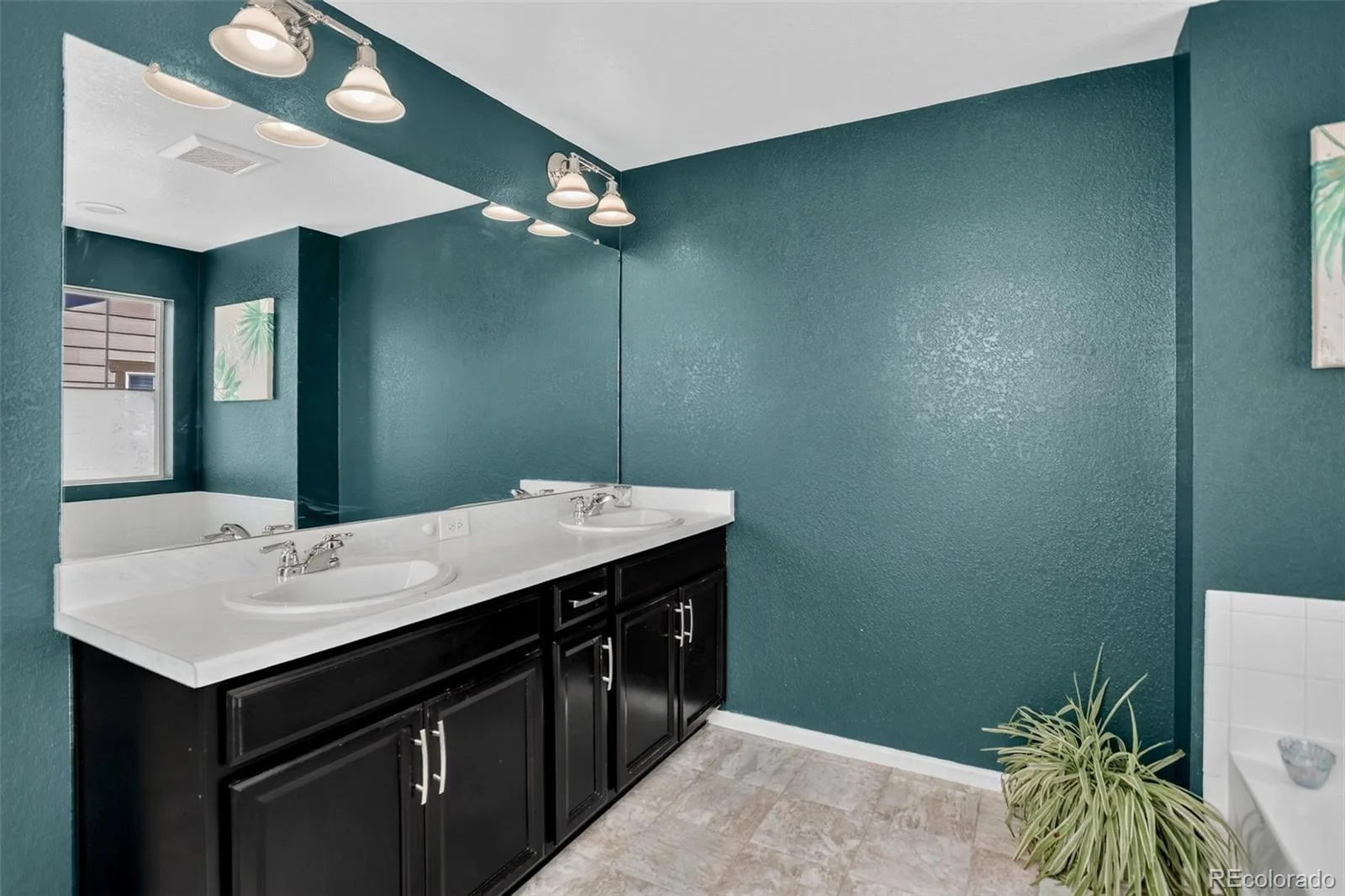11008 Unity Lane Commerce City CO 80022 | MLS #REC7401573 07042026032250 1600 29