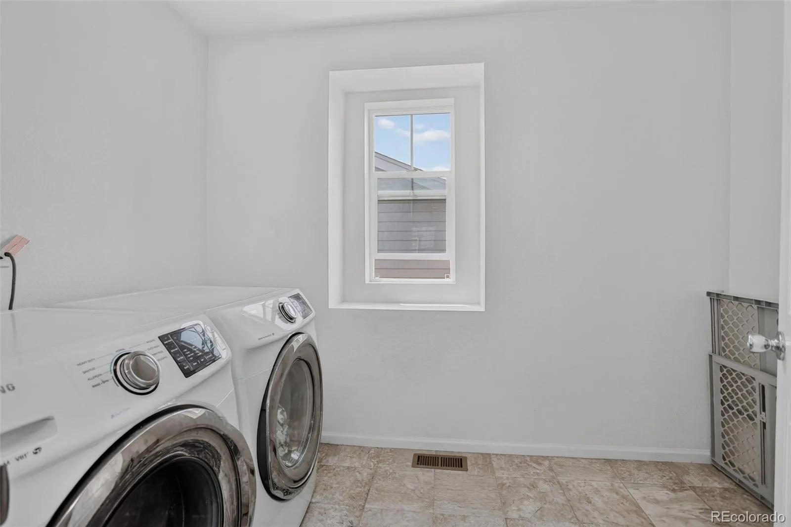 11008 Unity Lane Commerce City CO 80022 | MLS #REC7401573 07042026032250 1600 38