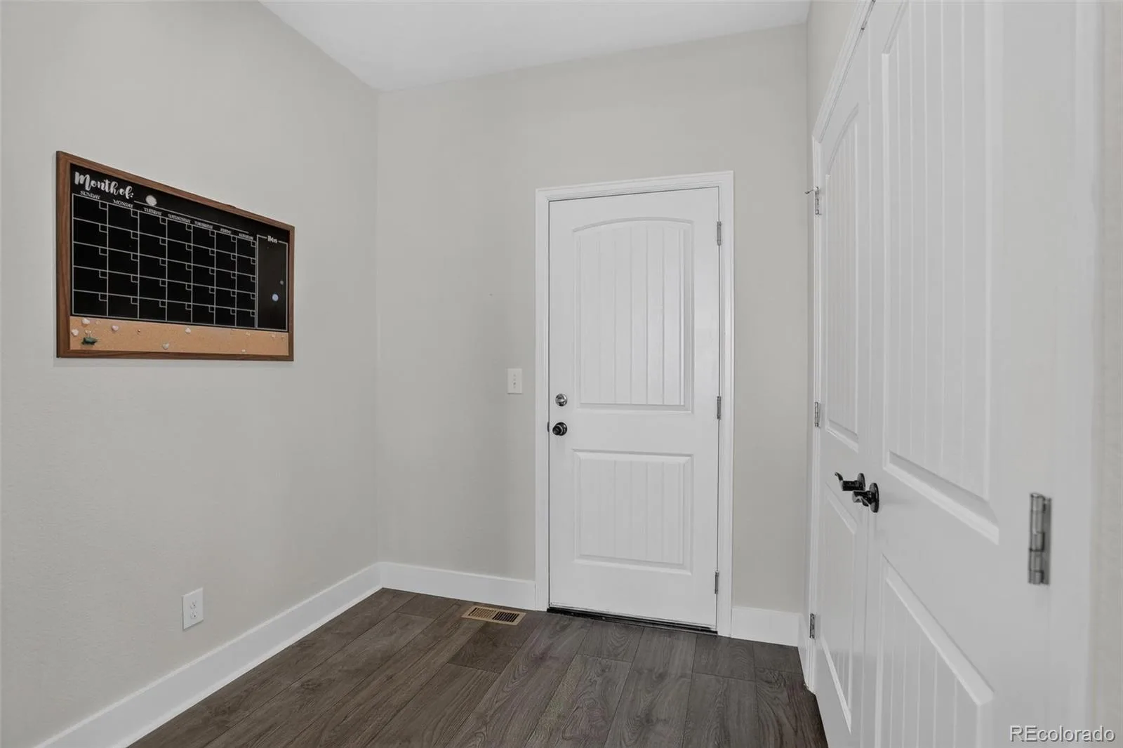 11008 Unity Lane Commerce City CO 80022 | MLS #REC7401573 07042026032250 1600 39