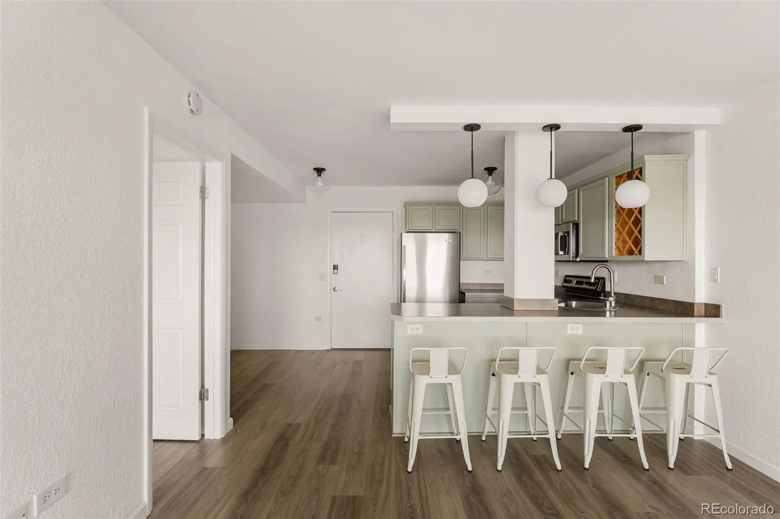 909 N Logan Street #11I Denver CO 80203 | MLS #REC7402343 07232026000954 1600 4