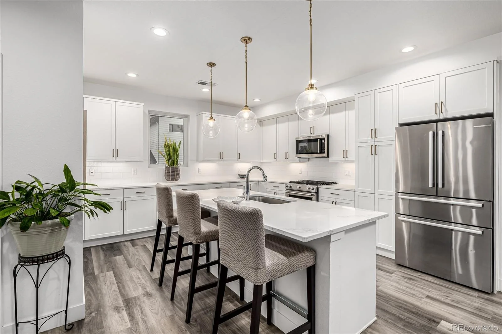 6820 E Lowry Boulevard Denver CO 80230 | MLS #REC7402611 06242026234836 1600 13