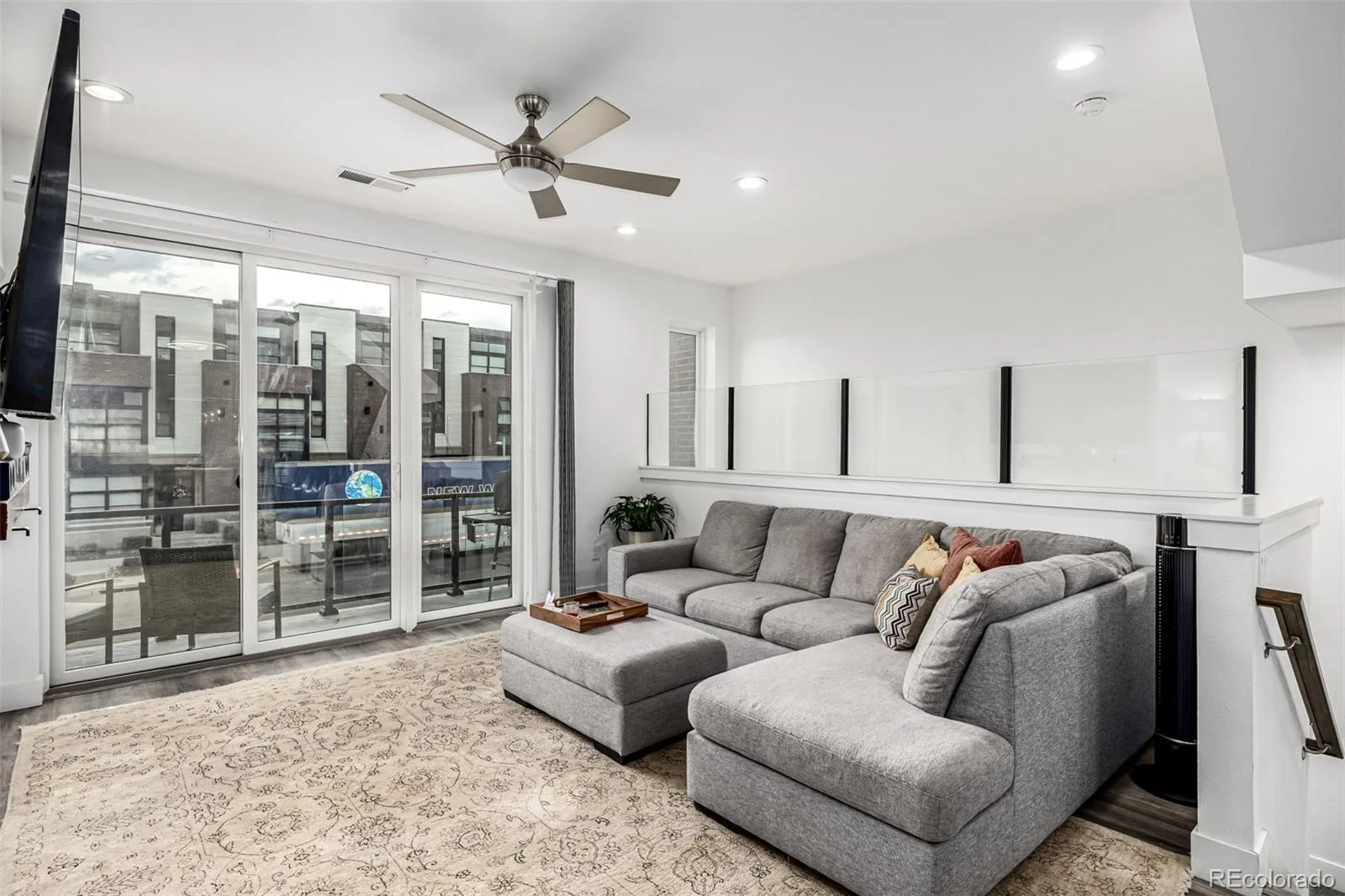 6820 E Lowry Boulevard Denver CO 80230 | MLS #REC7402611 06242026234836 1600 2