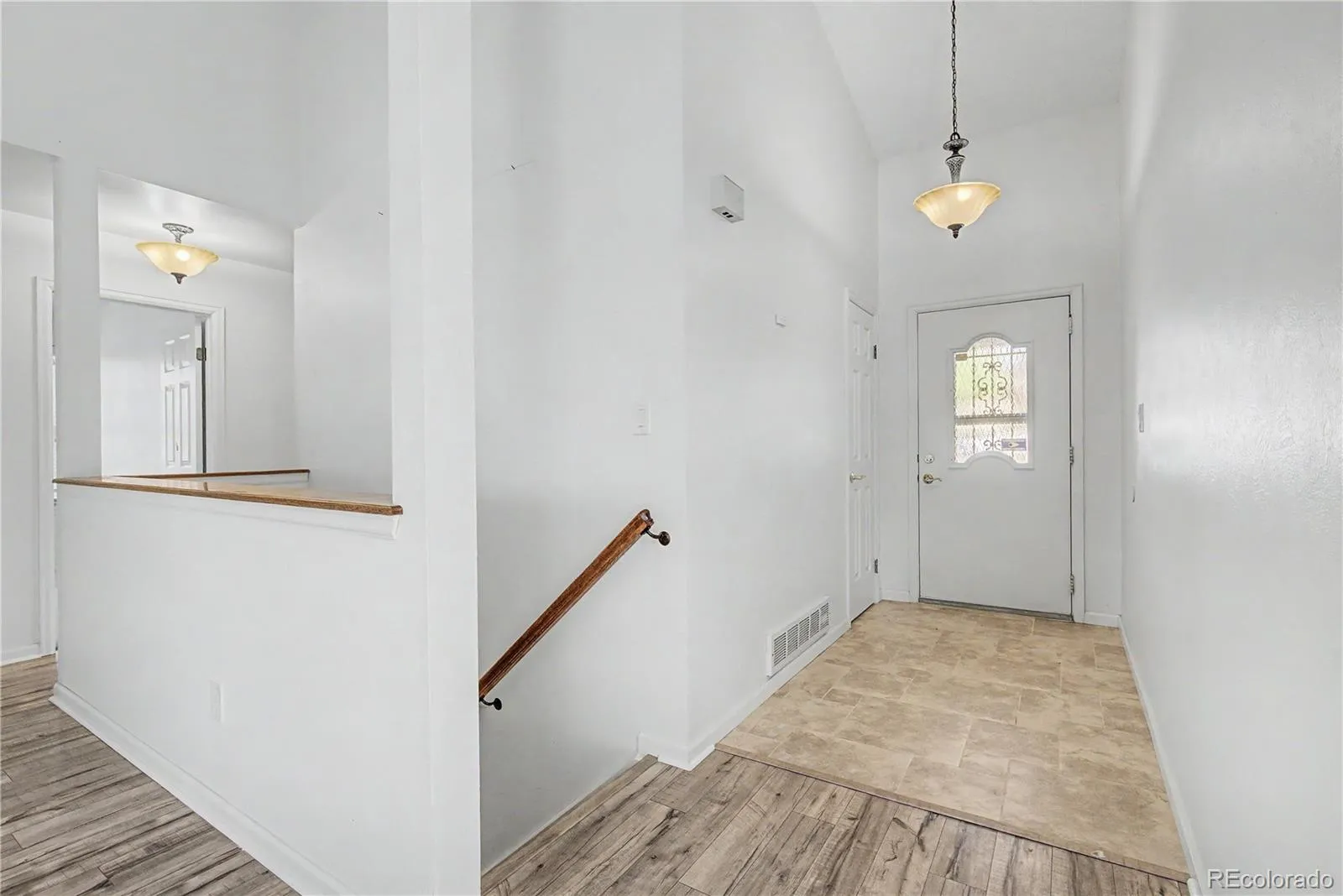 14287 E Marina Drive Aurora CO 80014 MLS #REC7402902 04202026222107 1600 15