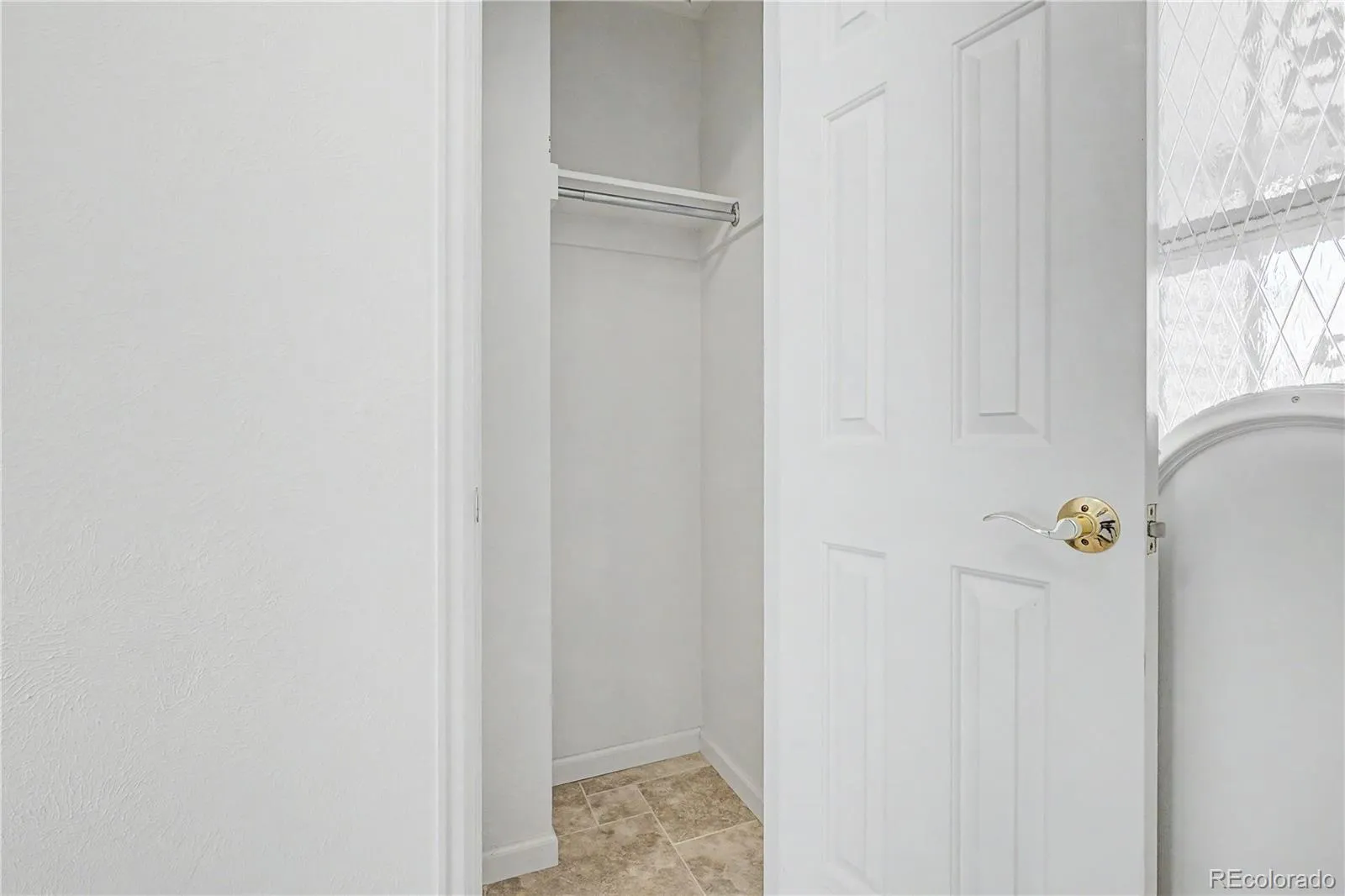 14287 E Marina Drive Aurora CO 80014 MLS #REC7402902 04202026222107 1600 18