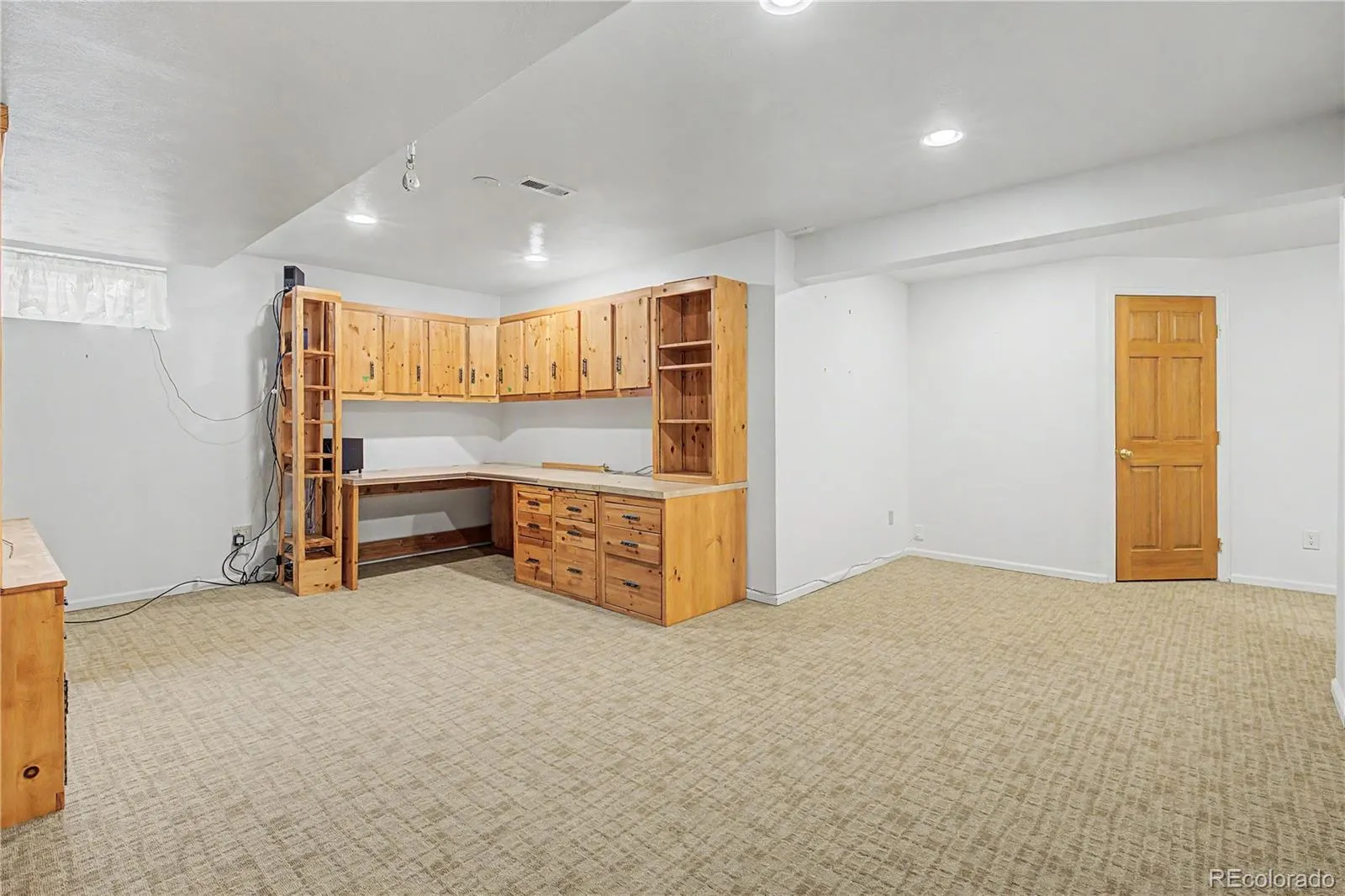 14287 E Marina Drive Aurora CO 80014 MLS #REC7402902 04202026222107 1600 29
