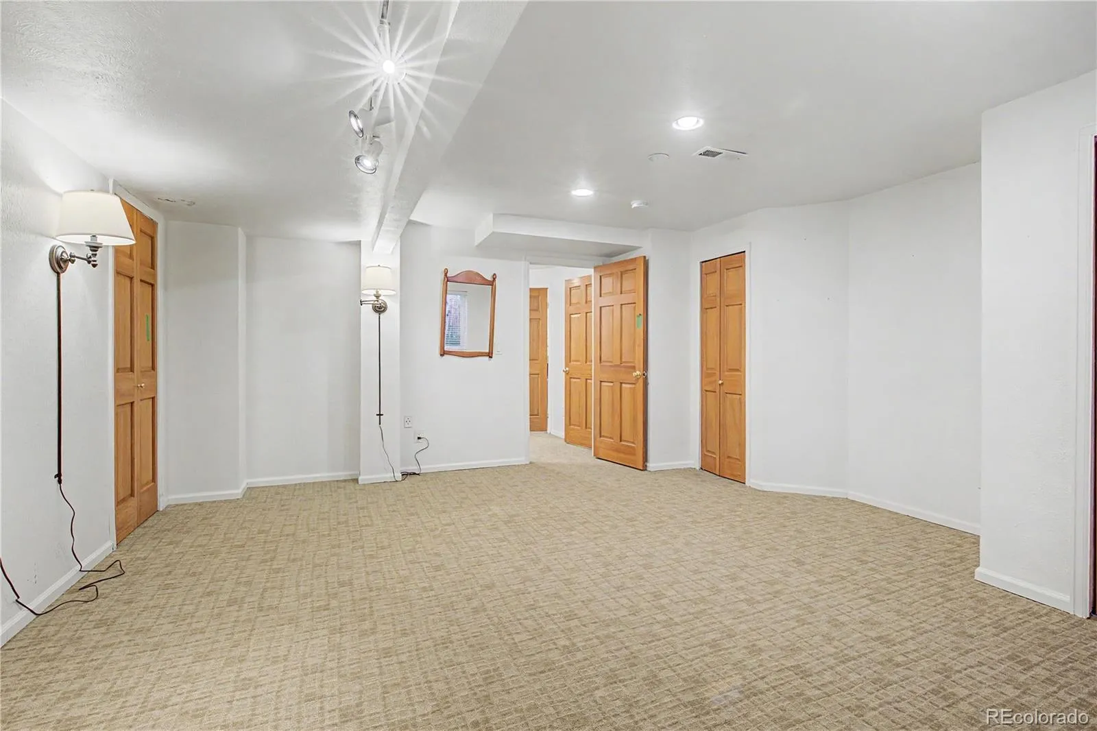14287 E Marina Drive Aurora CO 80014 MLS #REC7402902 04202026222107 1600 31