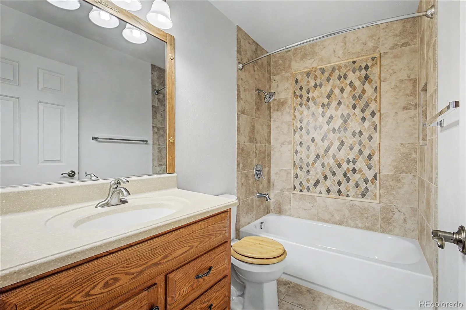 14287 E Marina Drive Aurora CO 80014 MLS #REC7402902 04202026222107 1600 8