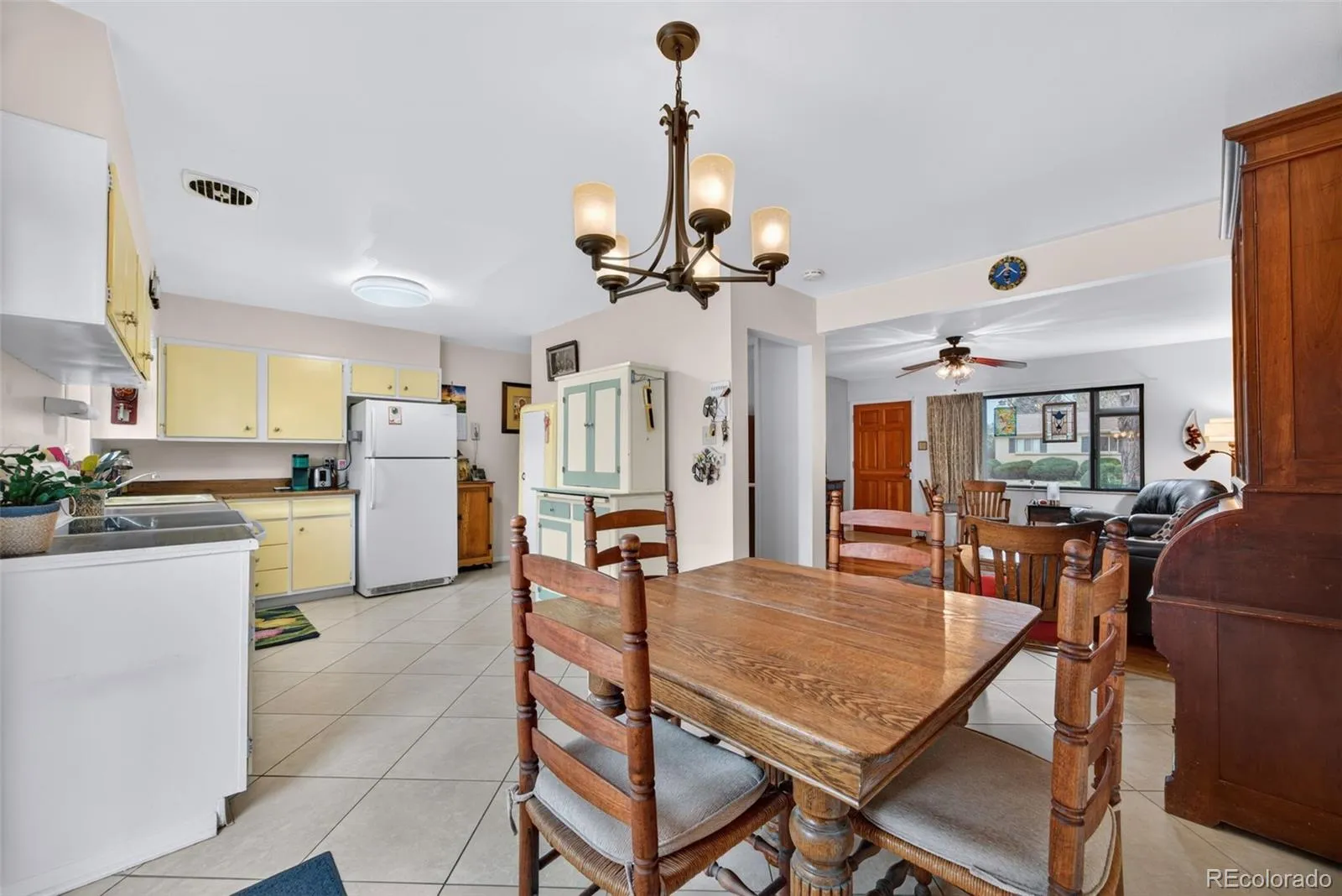 04162026152517 1600 14