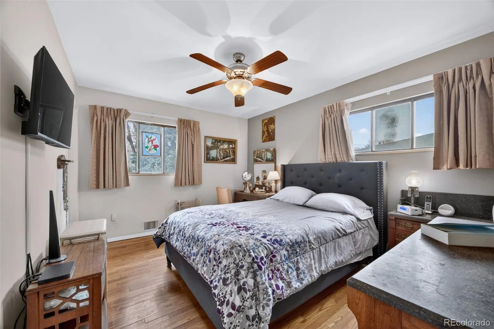 04162026152517 1600 16