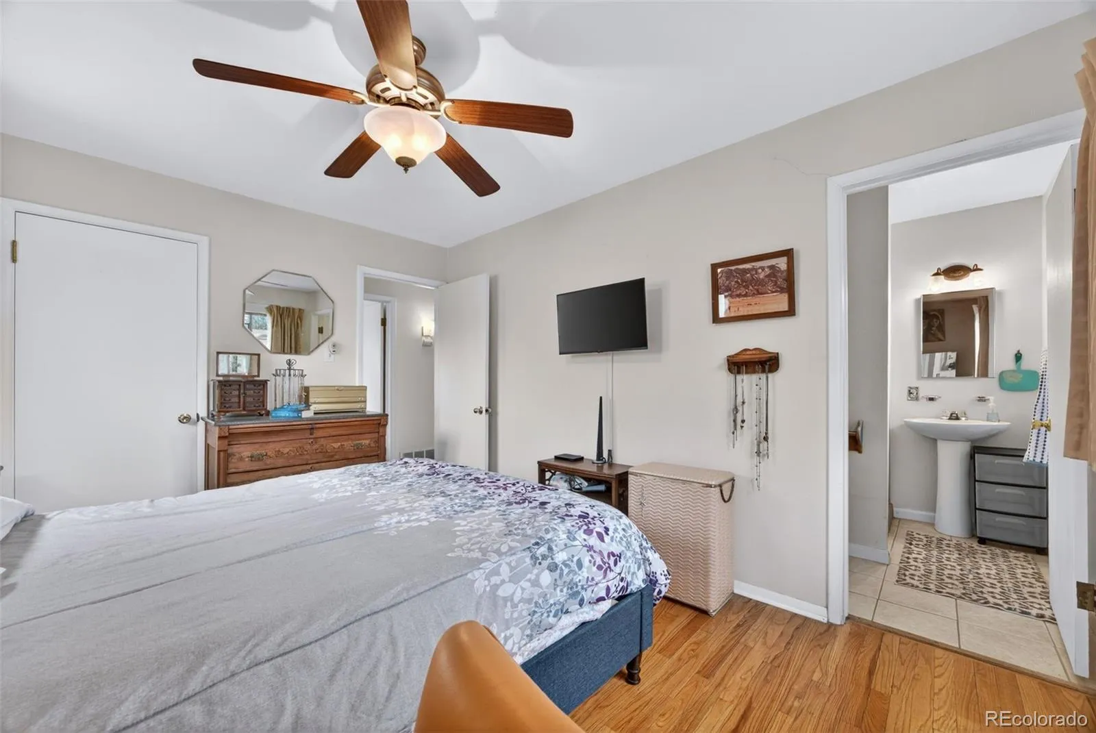 04162026152517 1600 18