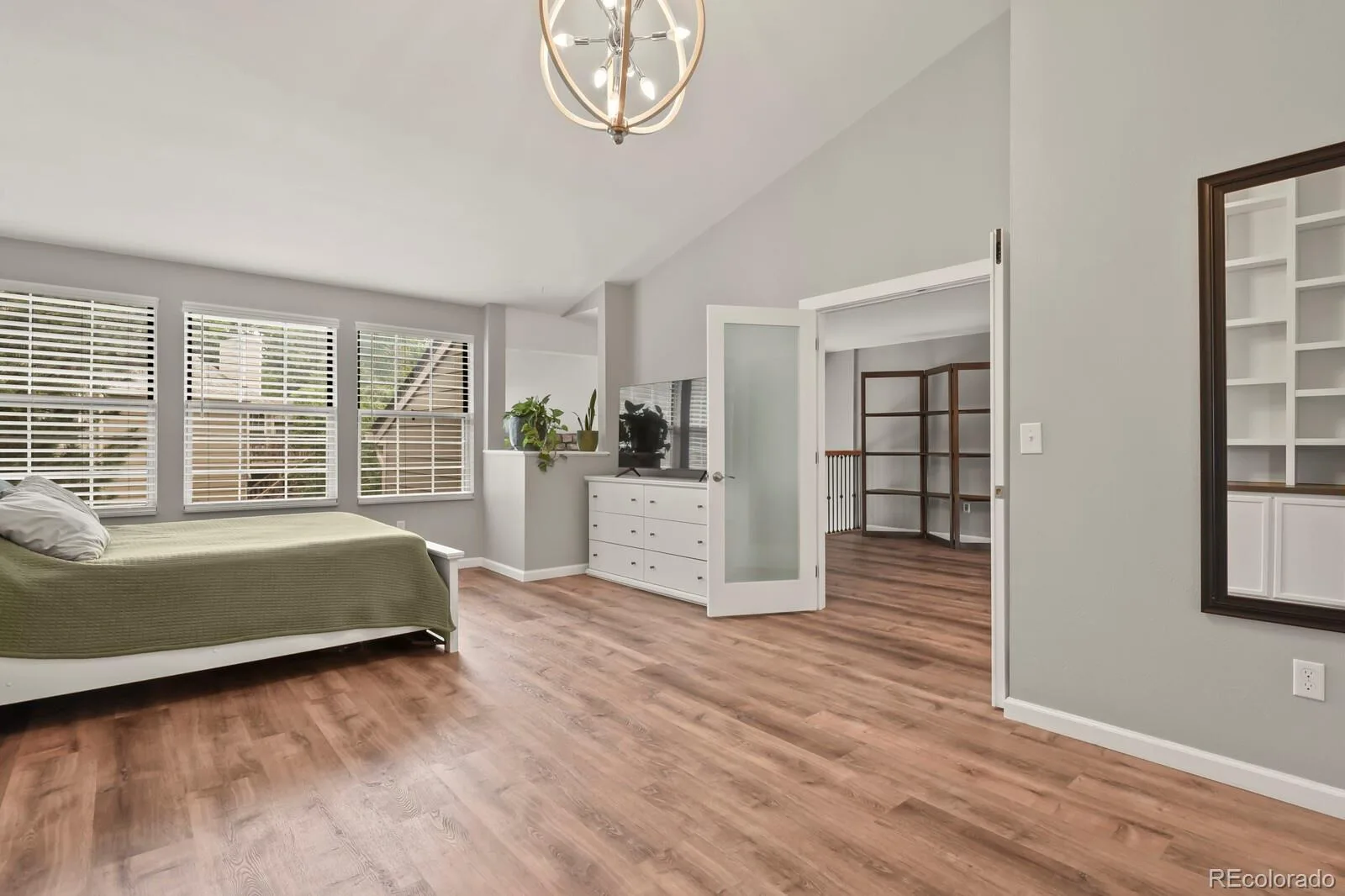 7583 W Euclid Drive Littleton CO 80123 | MLS #REC7404203 06252026014106 1600 23