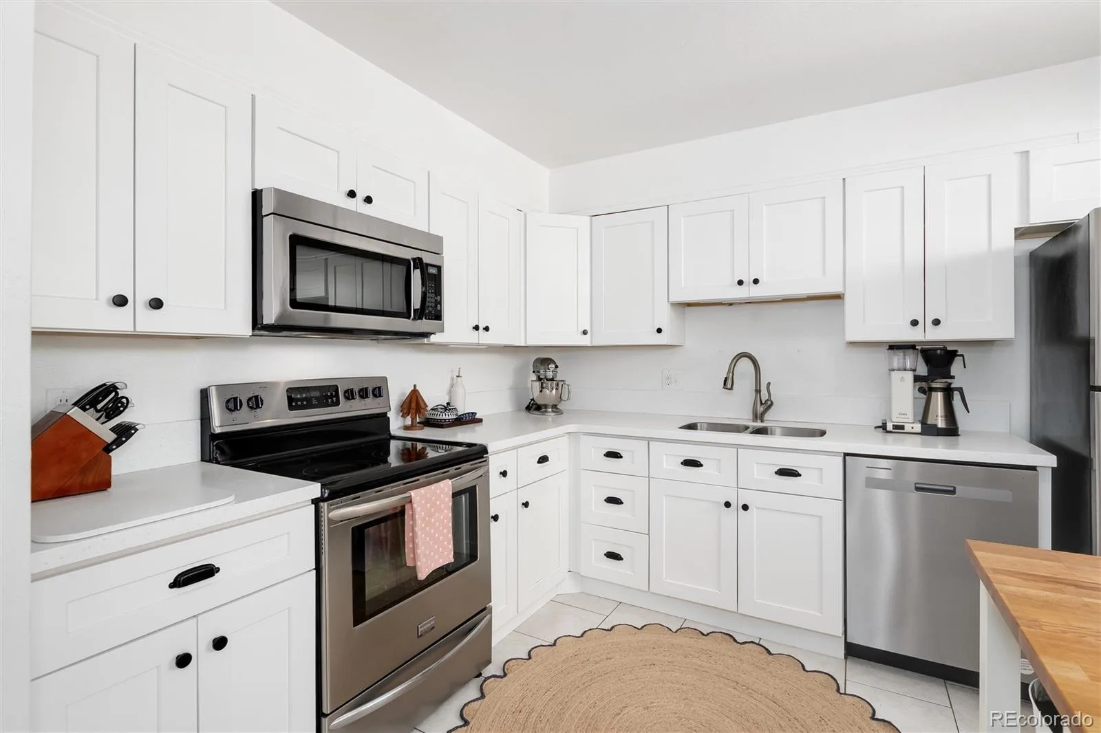 7175 S Penrose Court Centennial CO 80122 | MLS #REC7404761 08192026195654 1600 12