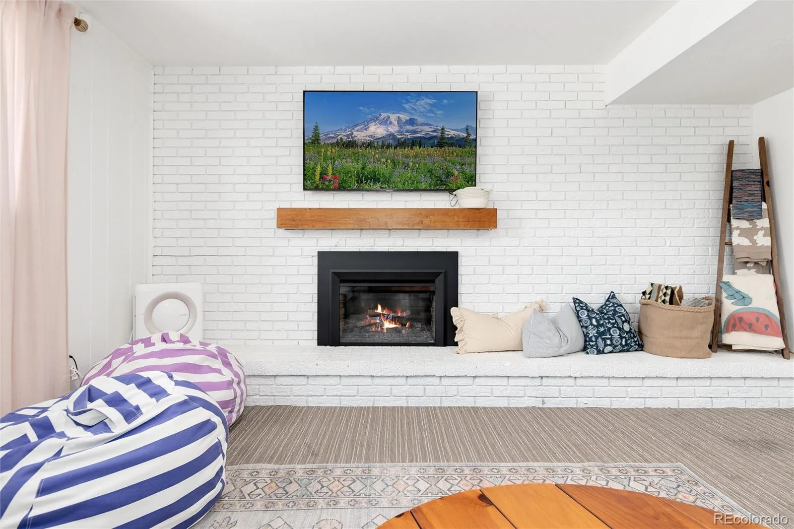 7175 S Penrose Court Centennial CO 80122 | MLS #REC7404761 08192026195654 1600 24