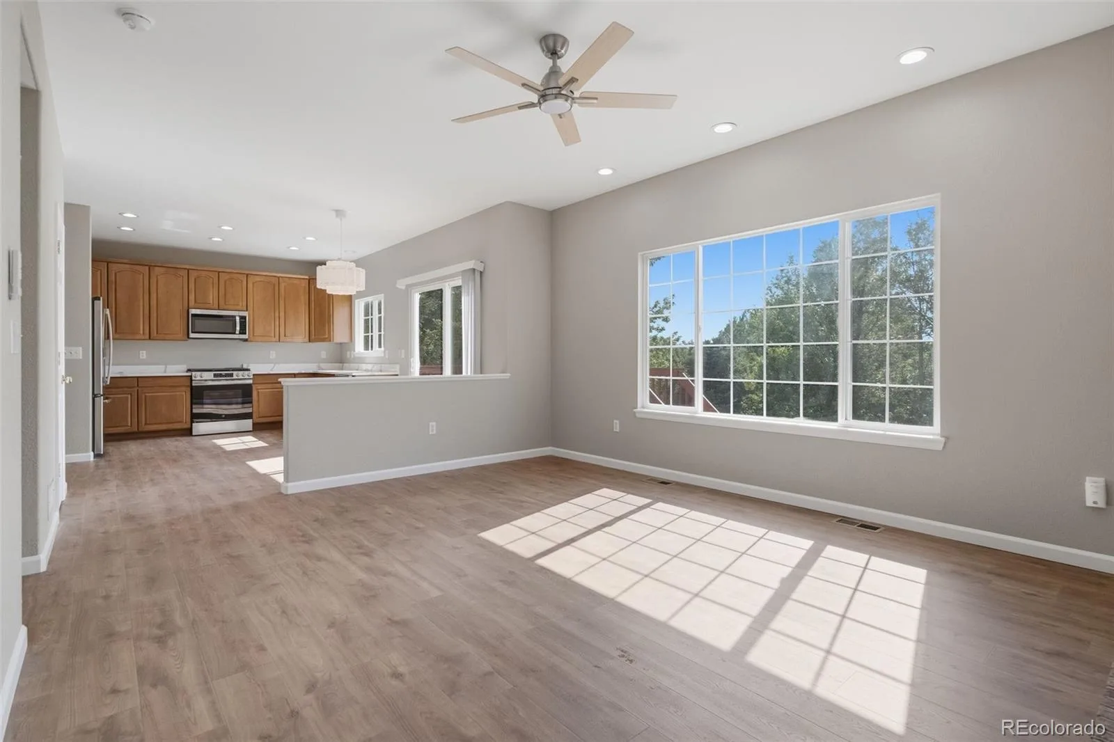 19102 E Crestridge Circle Aurora CO 80015 | MLS #REC7405542 08262026181633 1600 7