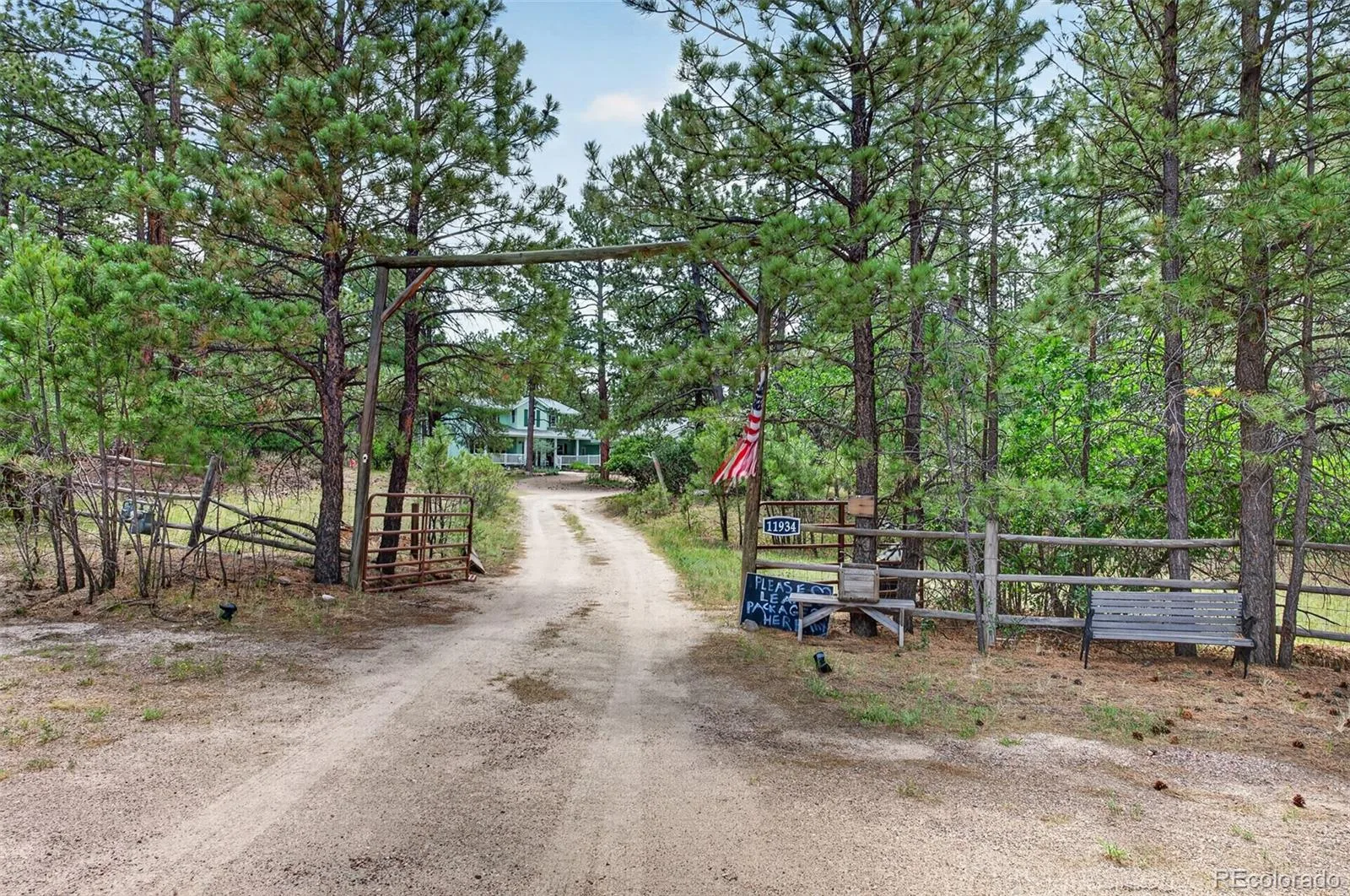 11934 E Buckhorn Way Franktown CO 80116 | MLS #REC7406442 07102026004005 1600 3