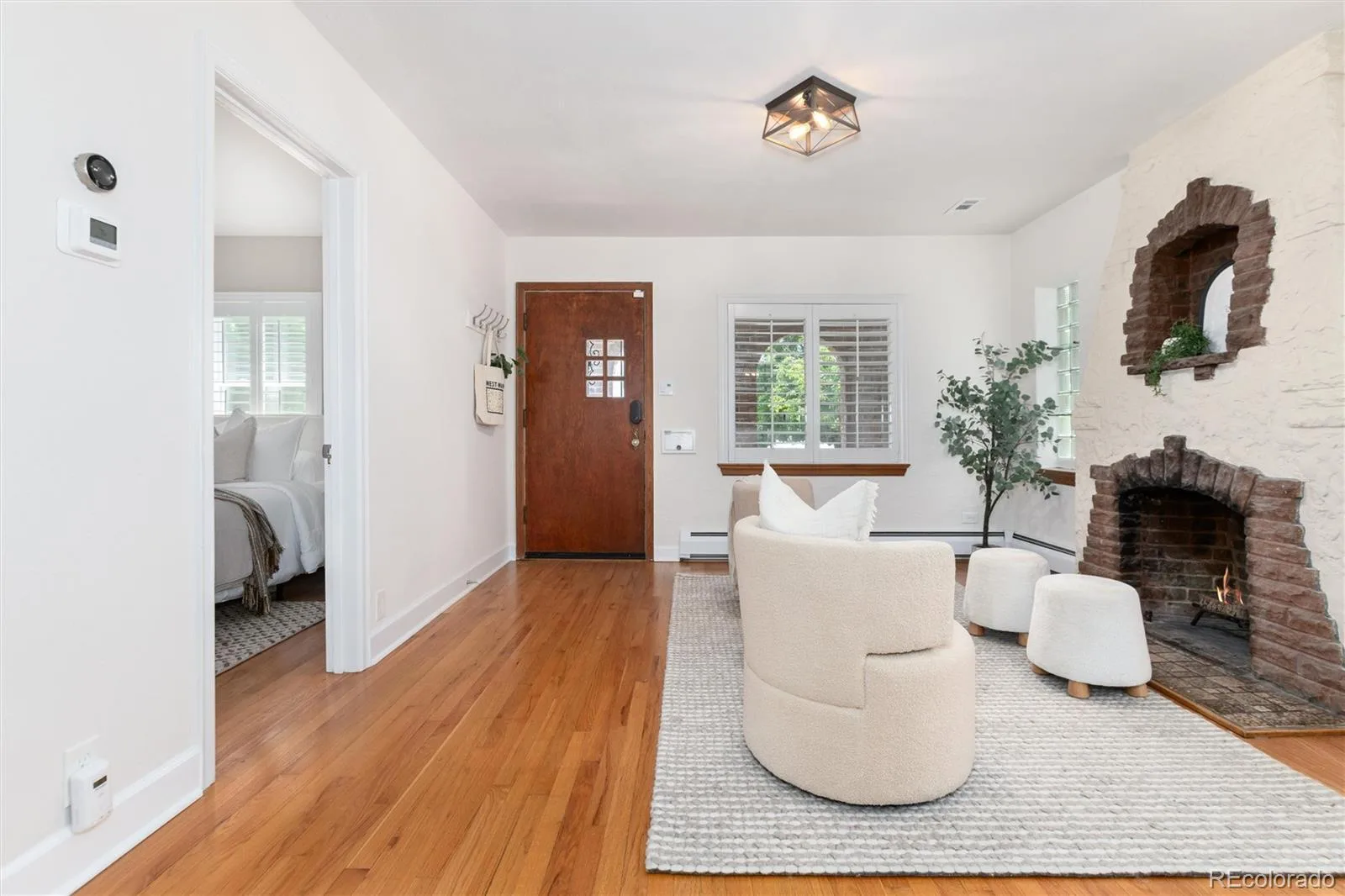1921 S Sherman Street Denver CO 80210 MLS #REC7406530 06112026165041 1600 19