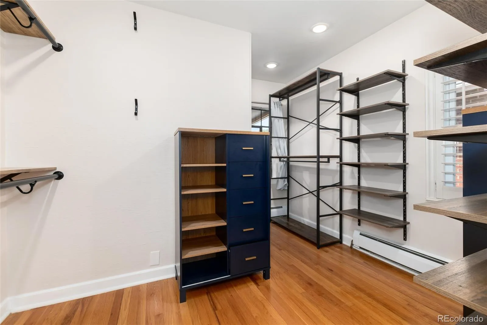 1921 S Sherman Street Denver CO 80210 MLS #REC7406530 06112026165041 1600 26