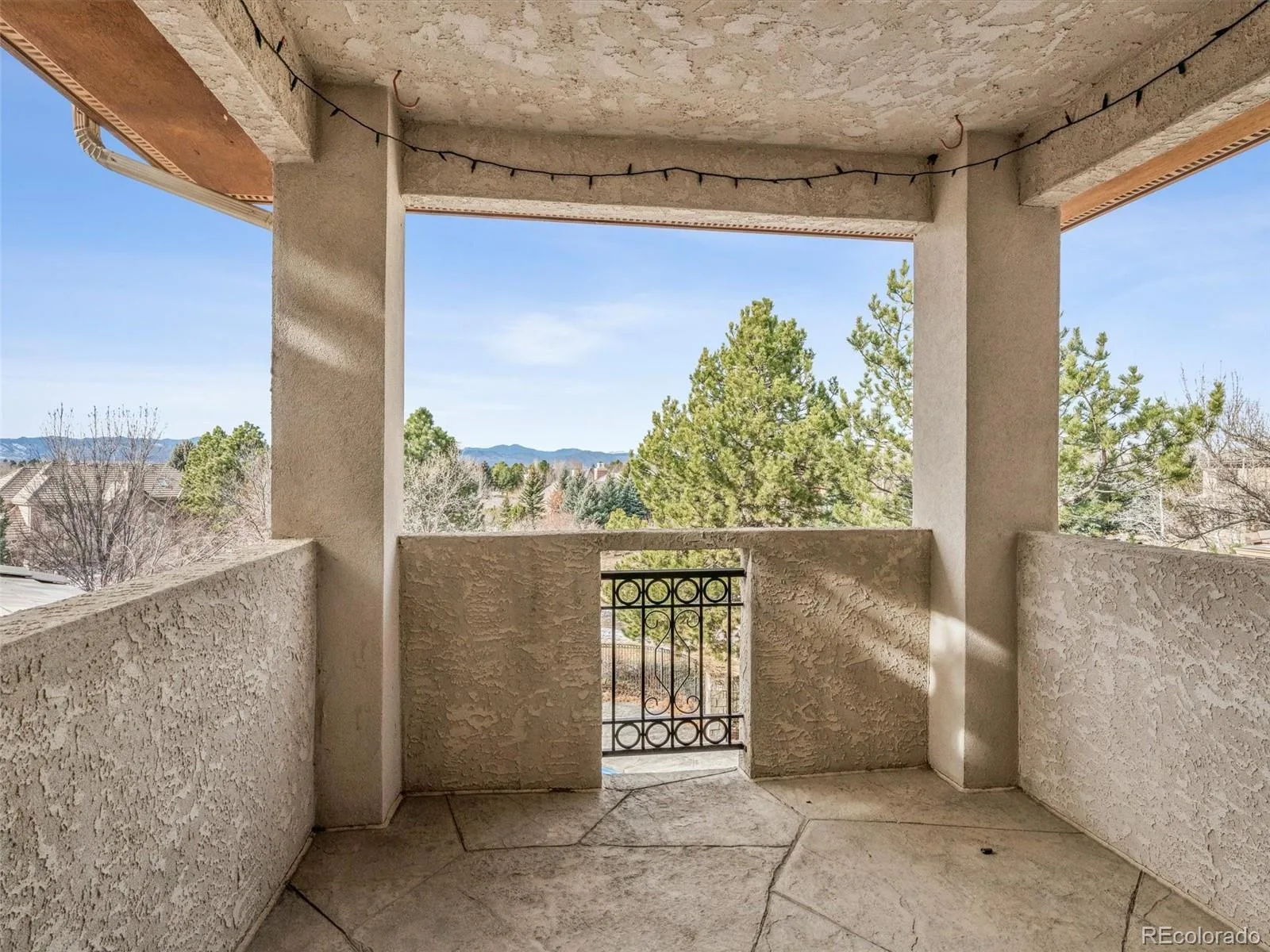 5701 S Aspen Court Greenwood Village CO 80121 | MLS #REC7408083 08272026205502 1600 30
