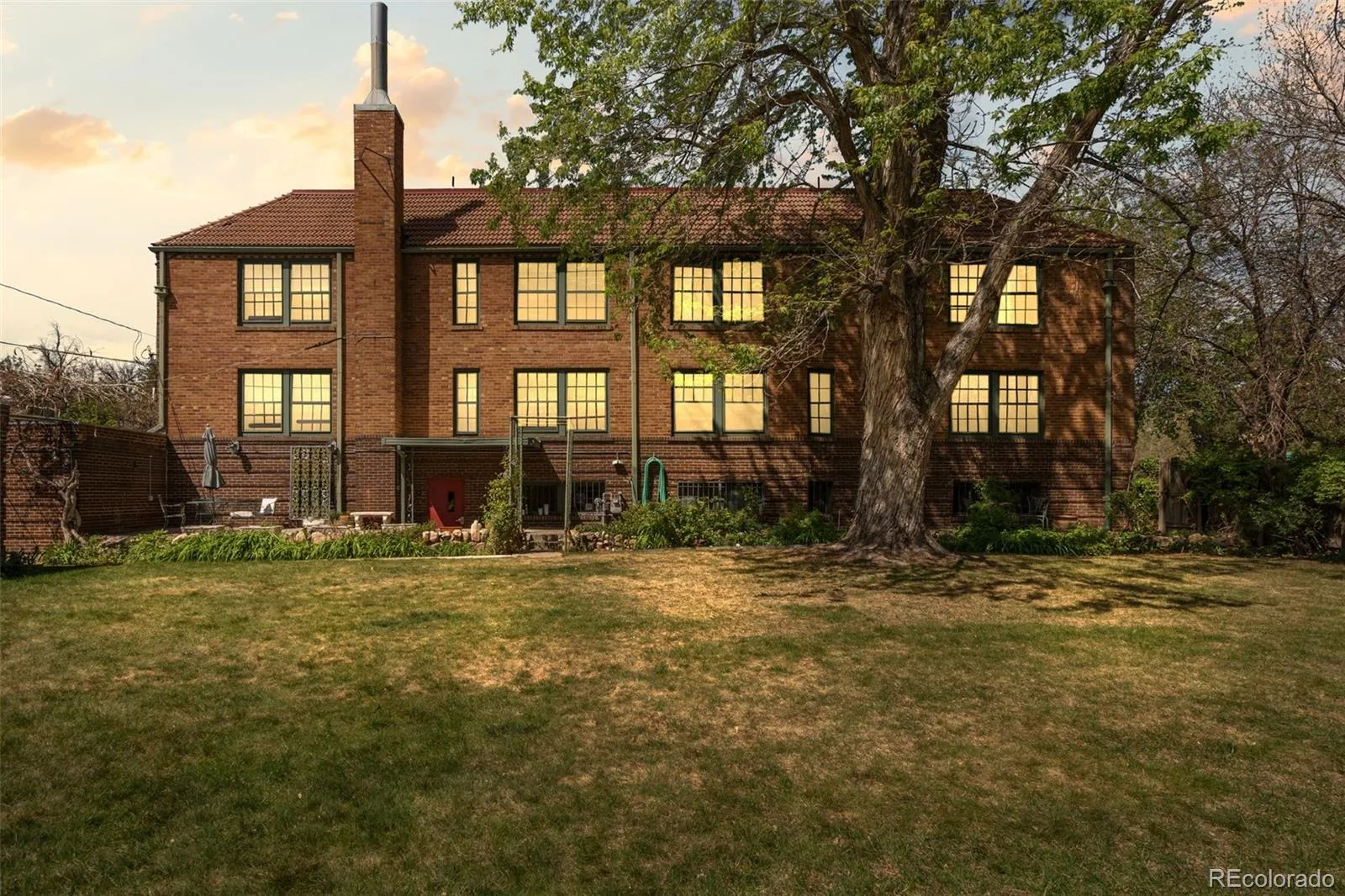 3850 E 17th Avenue #5 Denver CO 80206 | MLS #REC7408300 08202026195007 1600 18