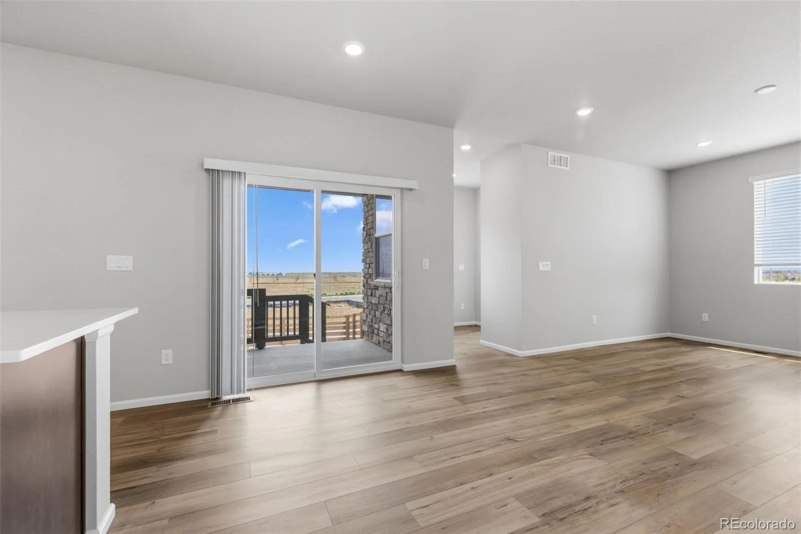5496 N Elk Street Aurora CO 80019 | MLS #REC7408825 07242026185636 1600 4