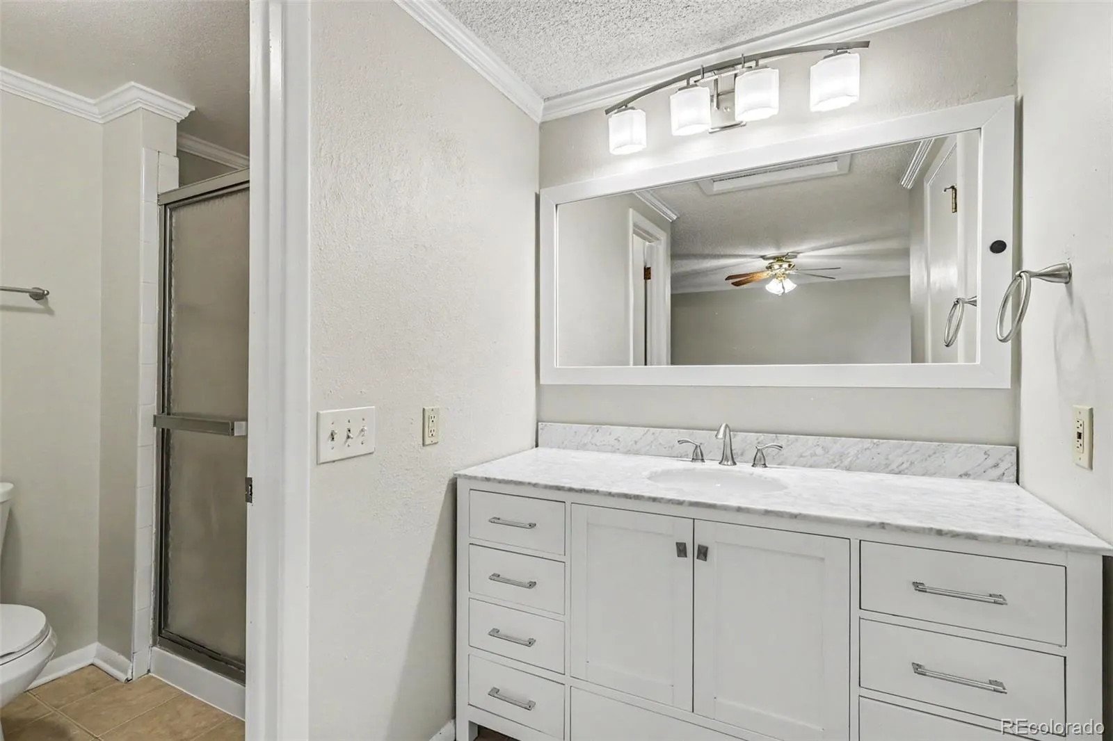 4386 S Blackhawk Way Aurora CO 80015 MLS #REC7409267 05202026062429 1600 12