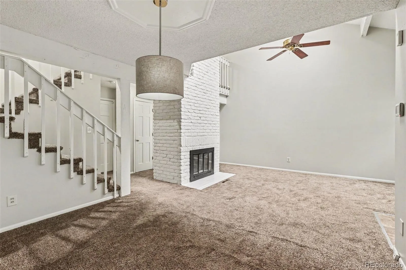 4386 S Blackhawk Way Aurora CO 80015 MLS #REC7409267 05202026062429 1600 4