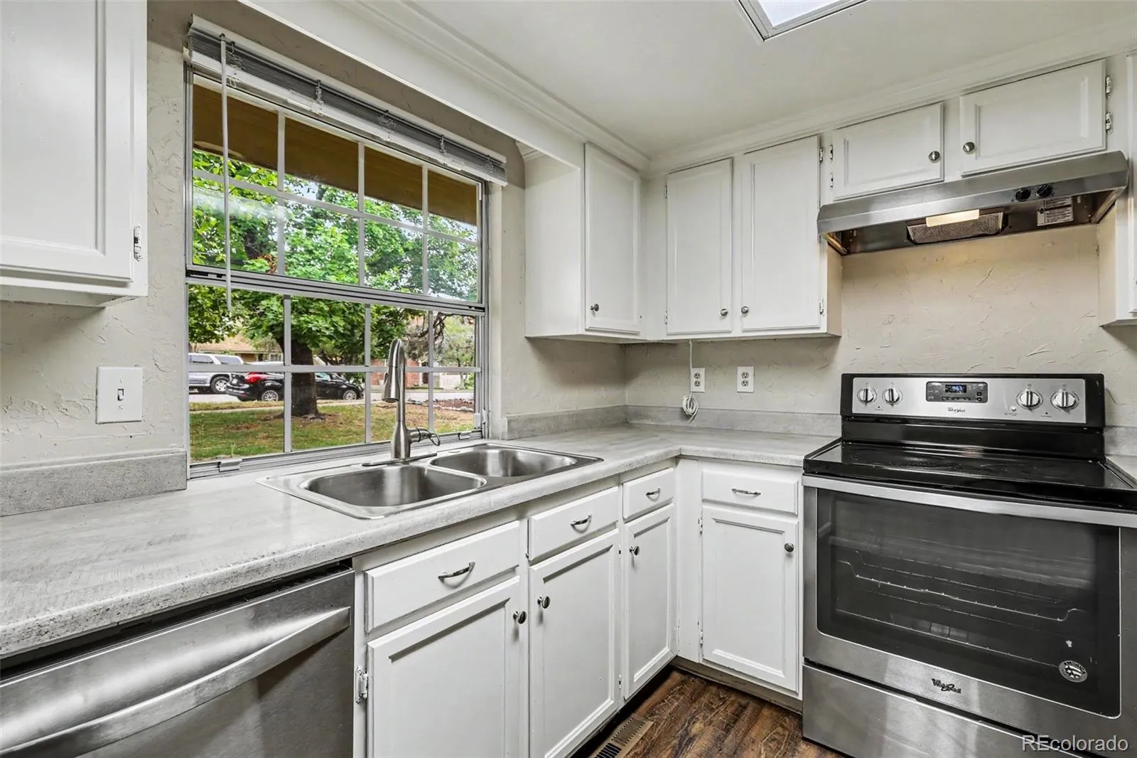 4386 S Blackhawk Way Aurora CO 80015 MLS #REC7409267 05202026062429 1600 7