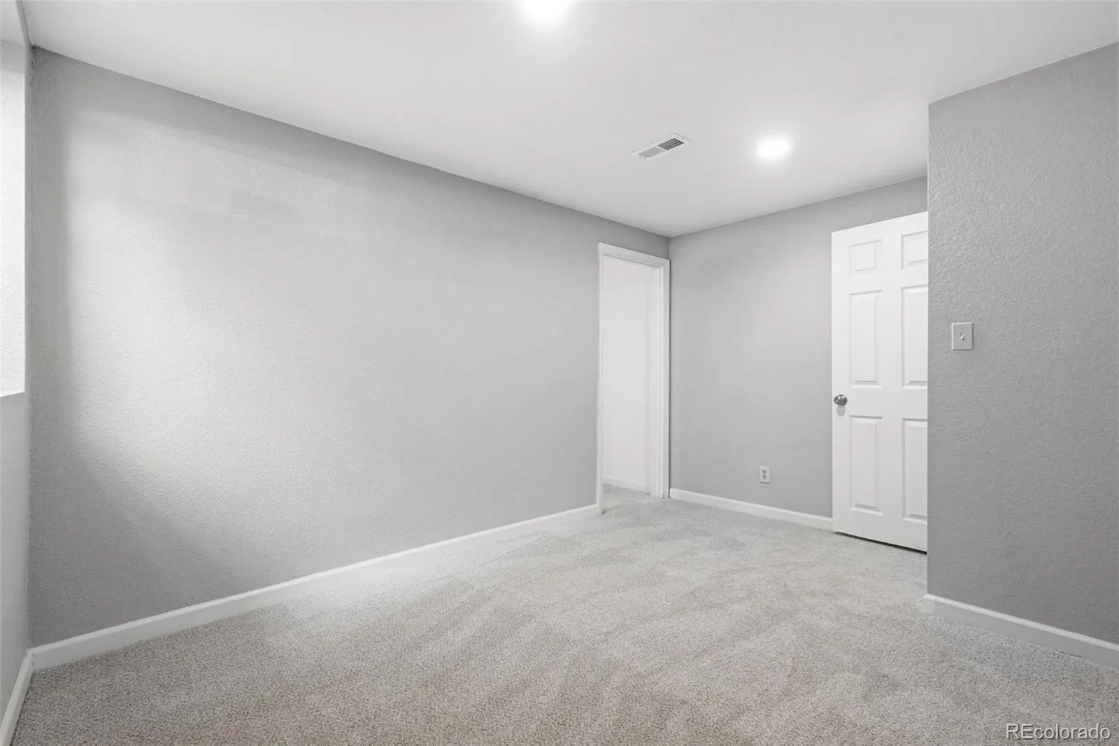 230 Orion Street Golden CO 80401 MLS #REC7409461 04242026165100 1600 21