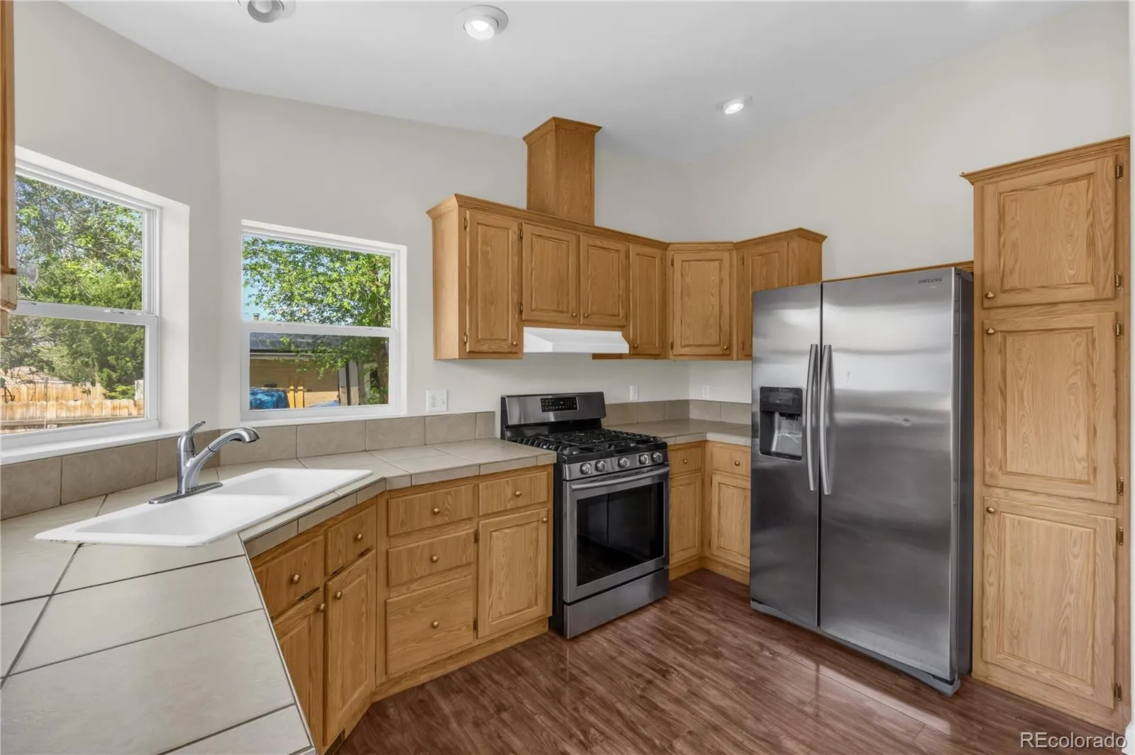 31 Jay Street Lakewood CO 80226 MLS #REC7409824 04242026165106 1600 11
