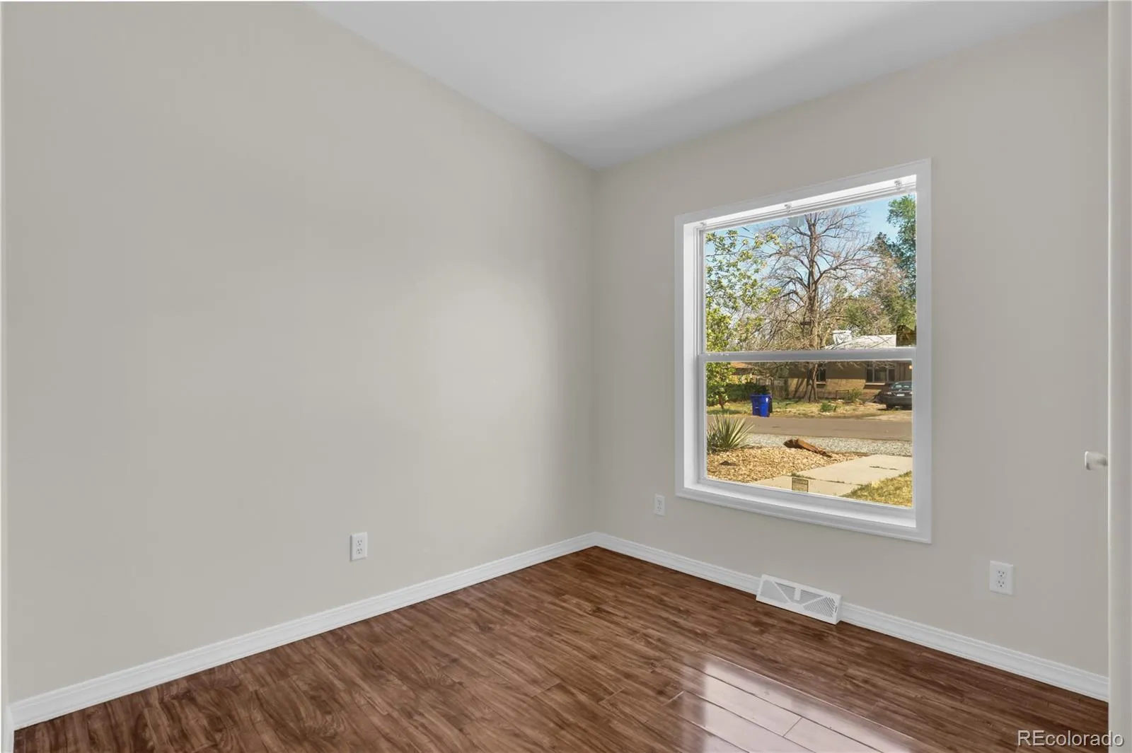 31 Jay Street Lakewood CO 80226 MLS #REC7409824 04242026165106 1600 23