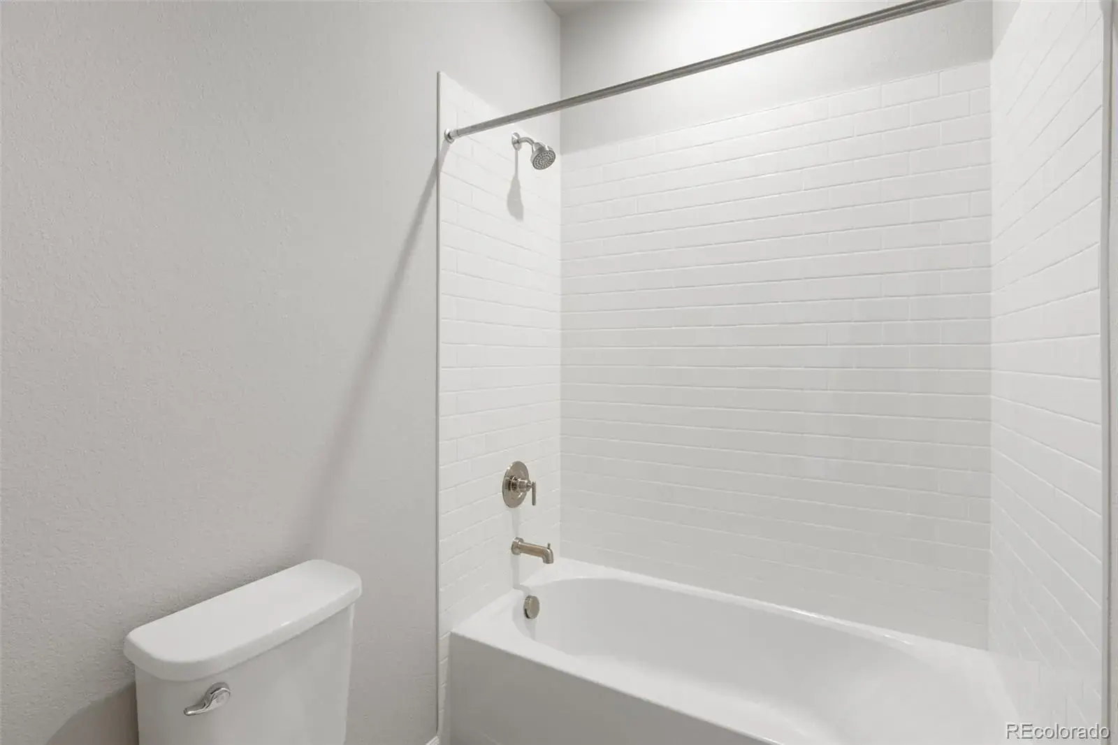 12182025195153 1600 30