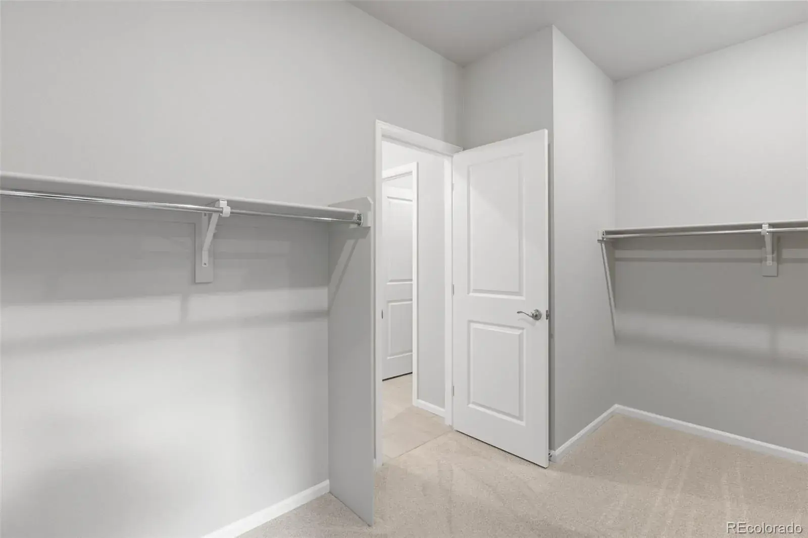 12182025195153 1600 43