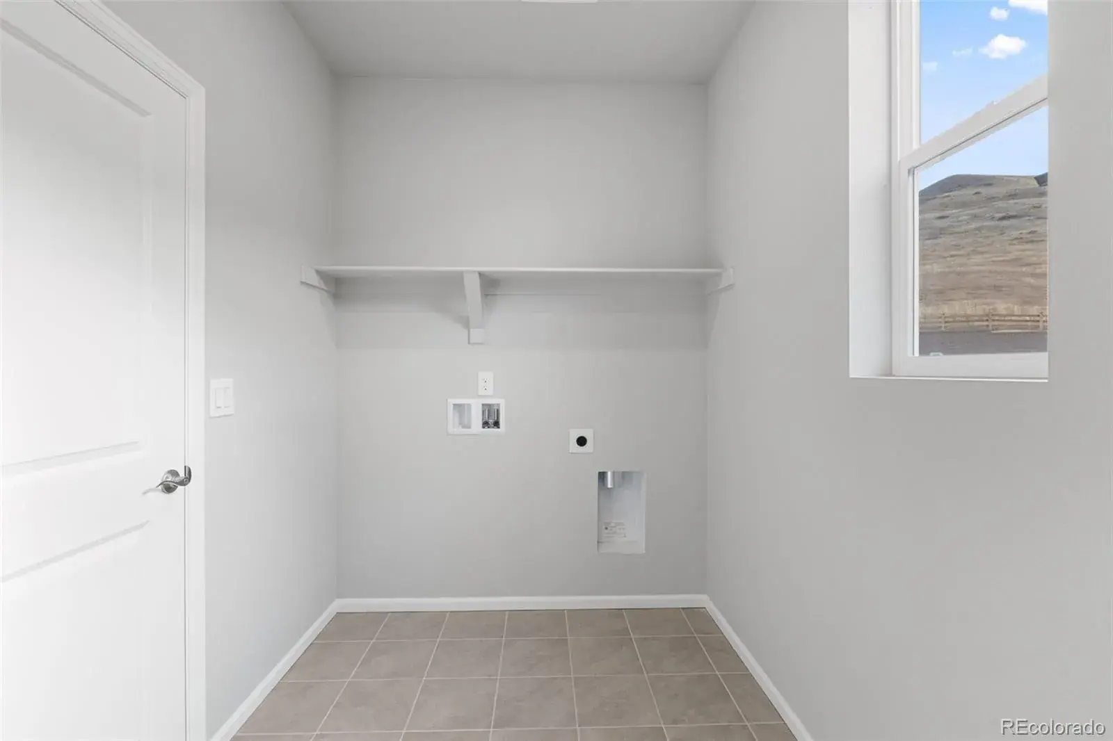 12182025195153 1600 45