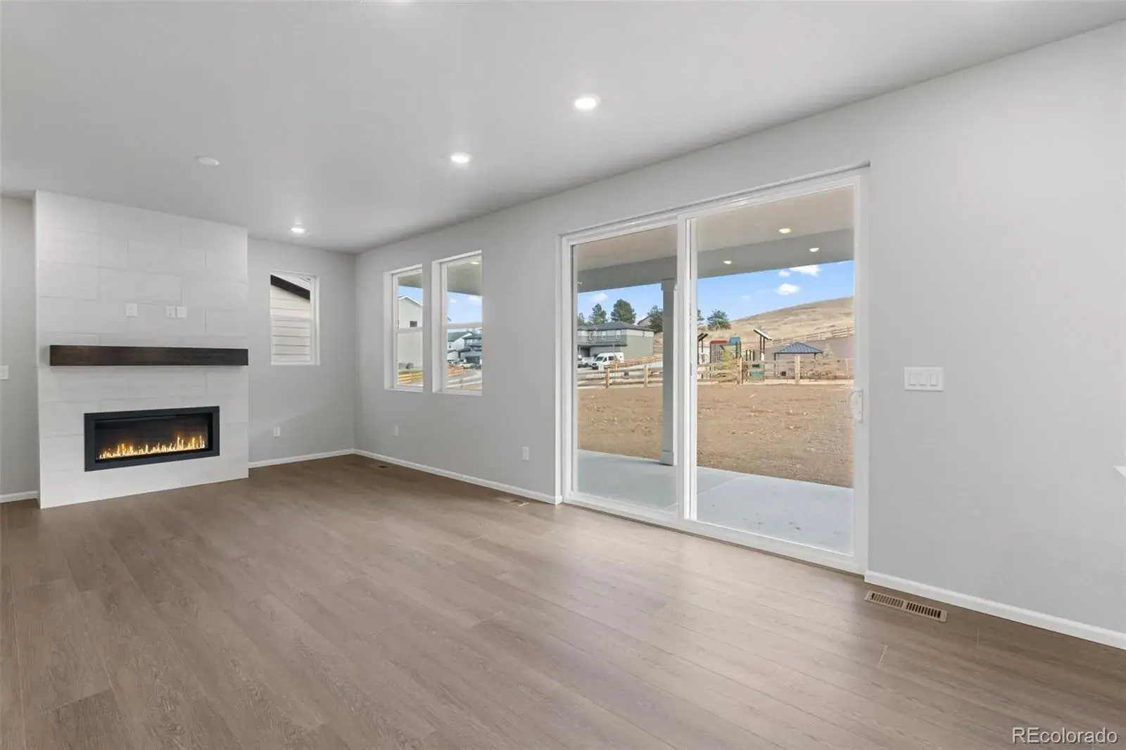 12182025195153 1600 8