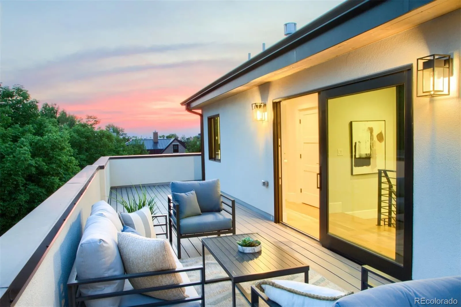 04162026174101 1600 26