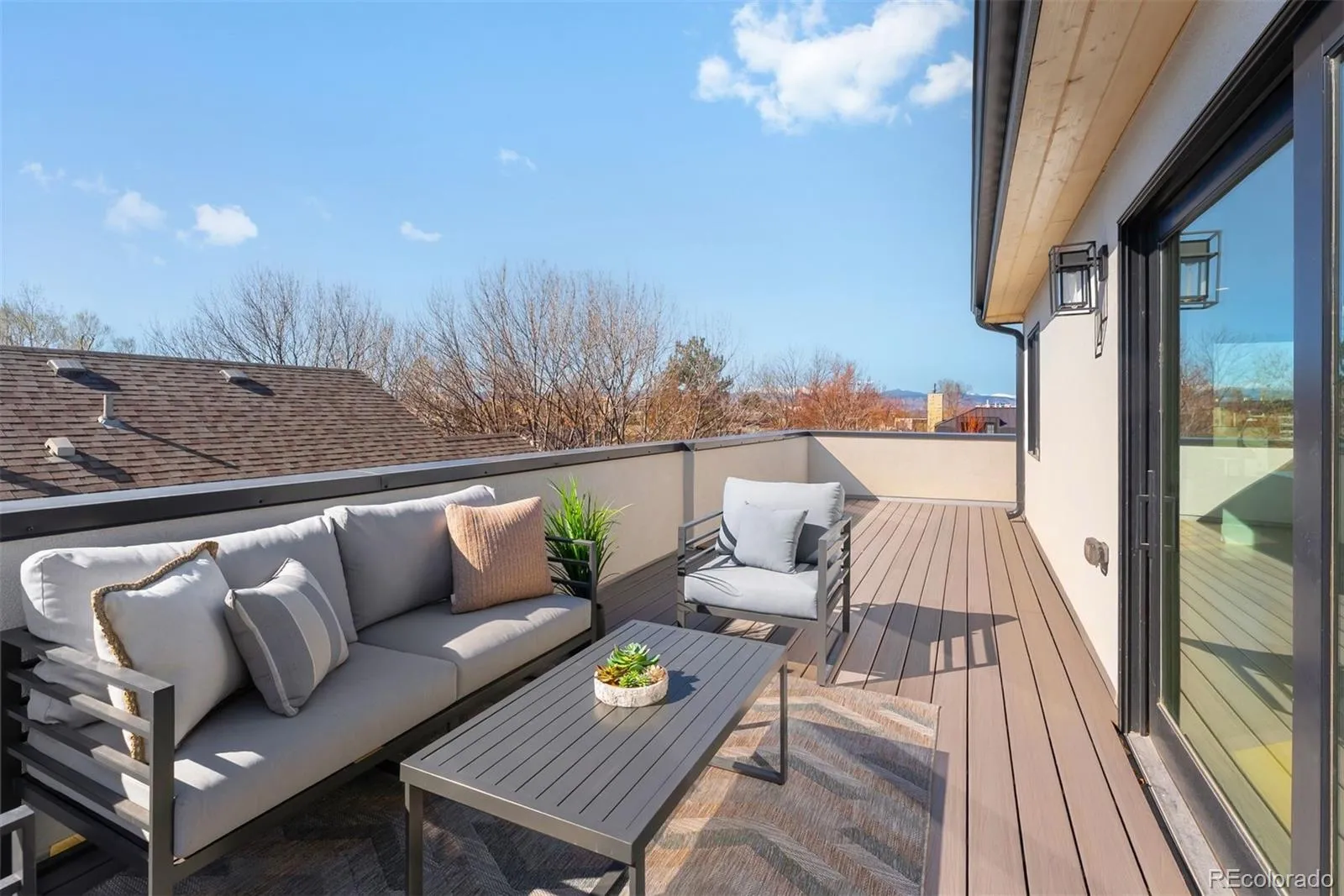 04162026174101 1600 27