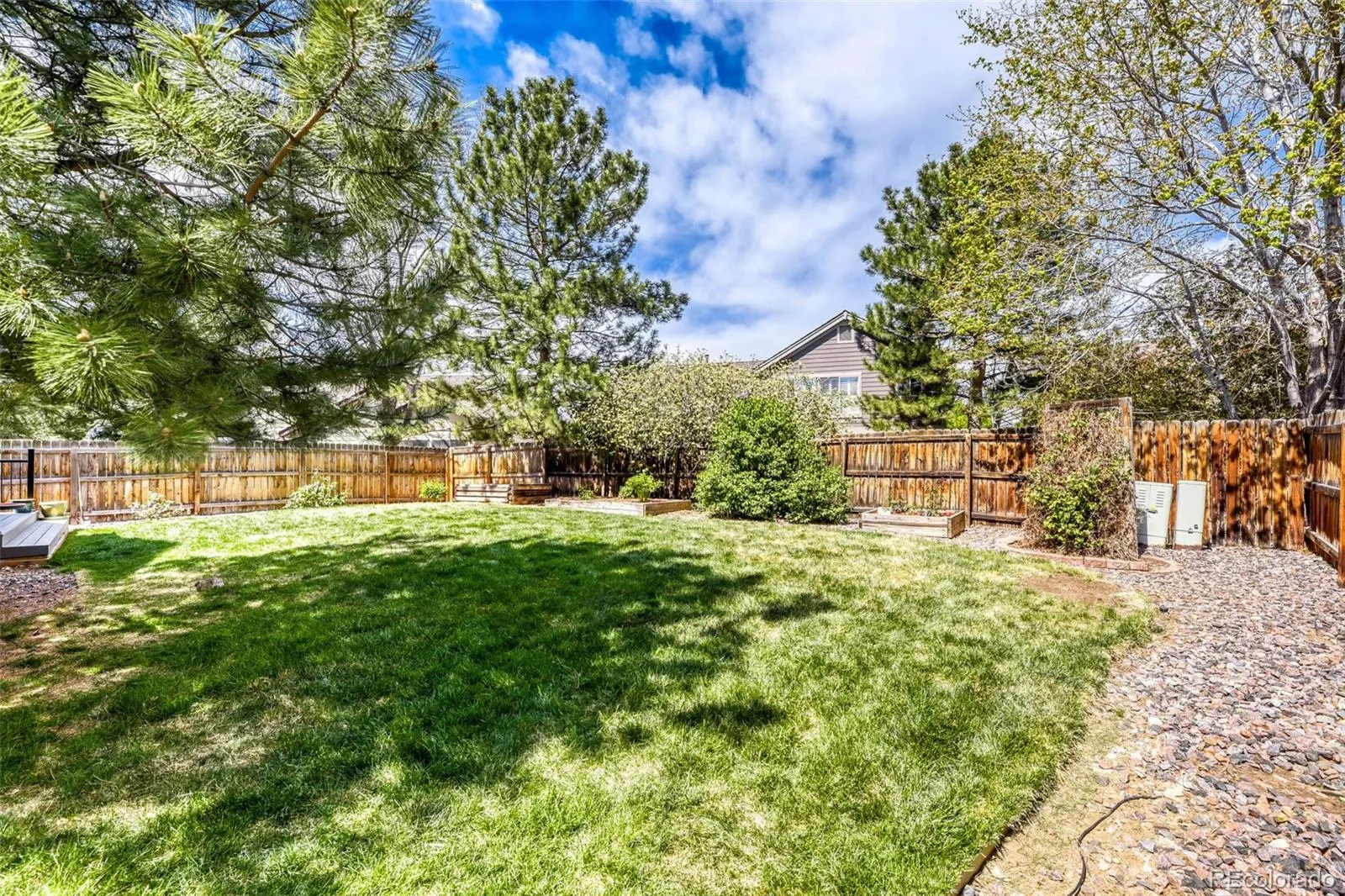 6285 S Van Gordon Way Littleton CO 80127 MLS #REC7413128 05032026203734 1600 24