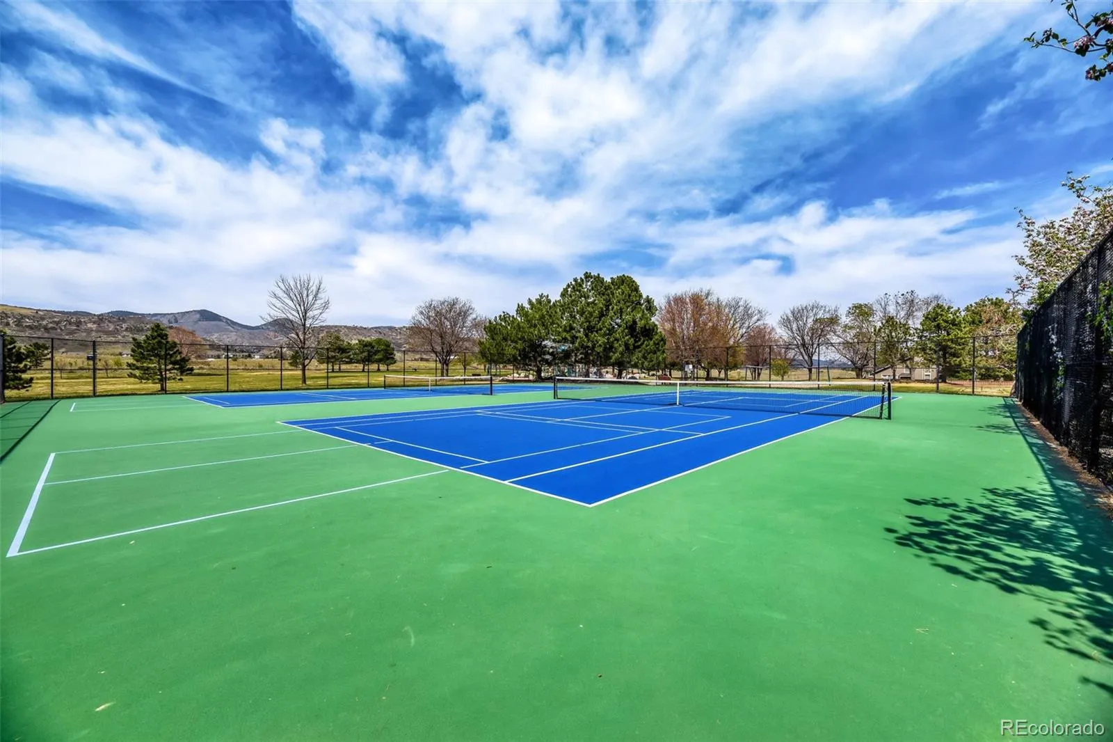 6285 S Van Gordon Way Littleton CO 80127 MLS #REC7413128 05032026203734 1600 35