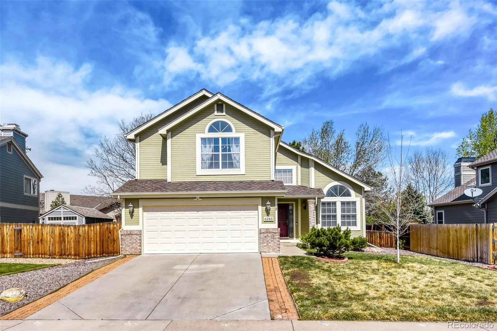 6285 S Van Gordon Way Littleton CO 80127 MLS #REC7413128 05032026203734 1600 40