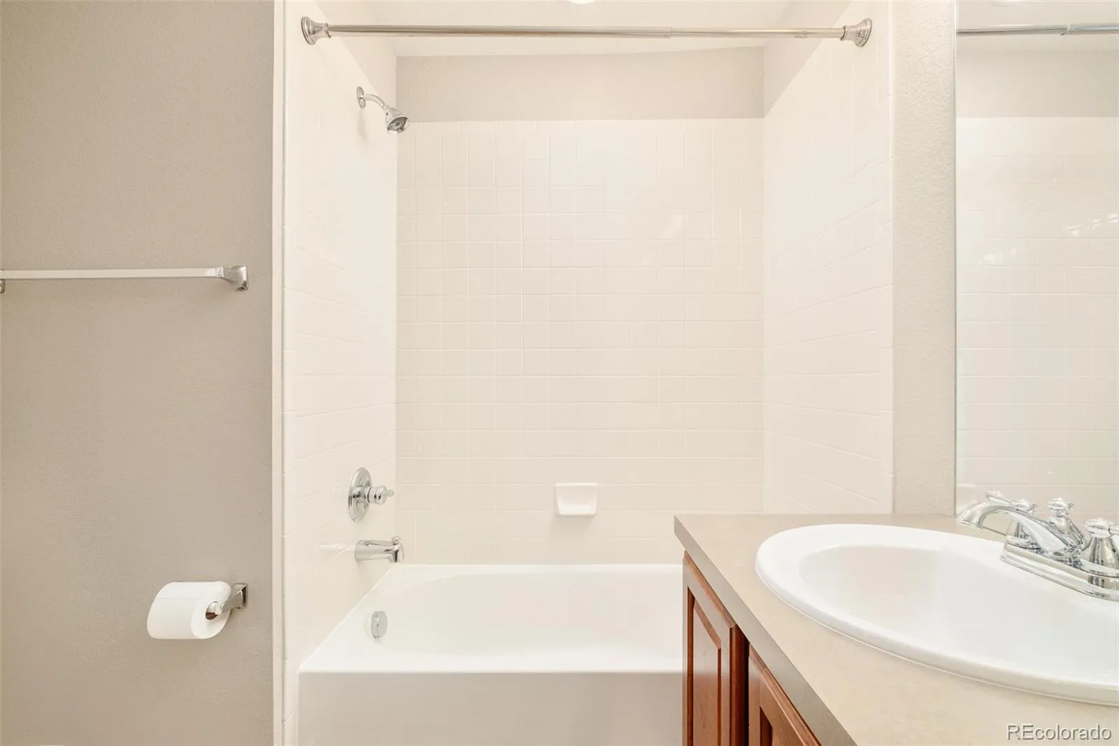 04172026013709 1600 32