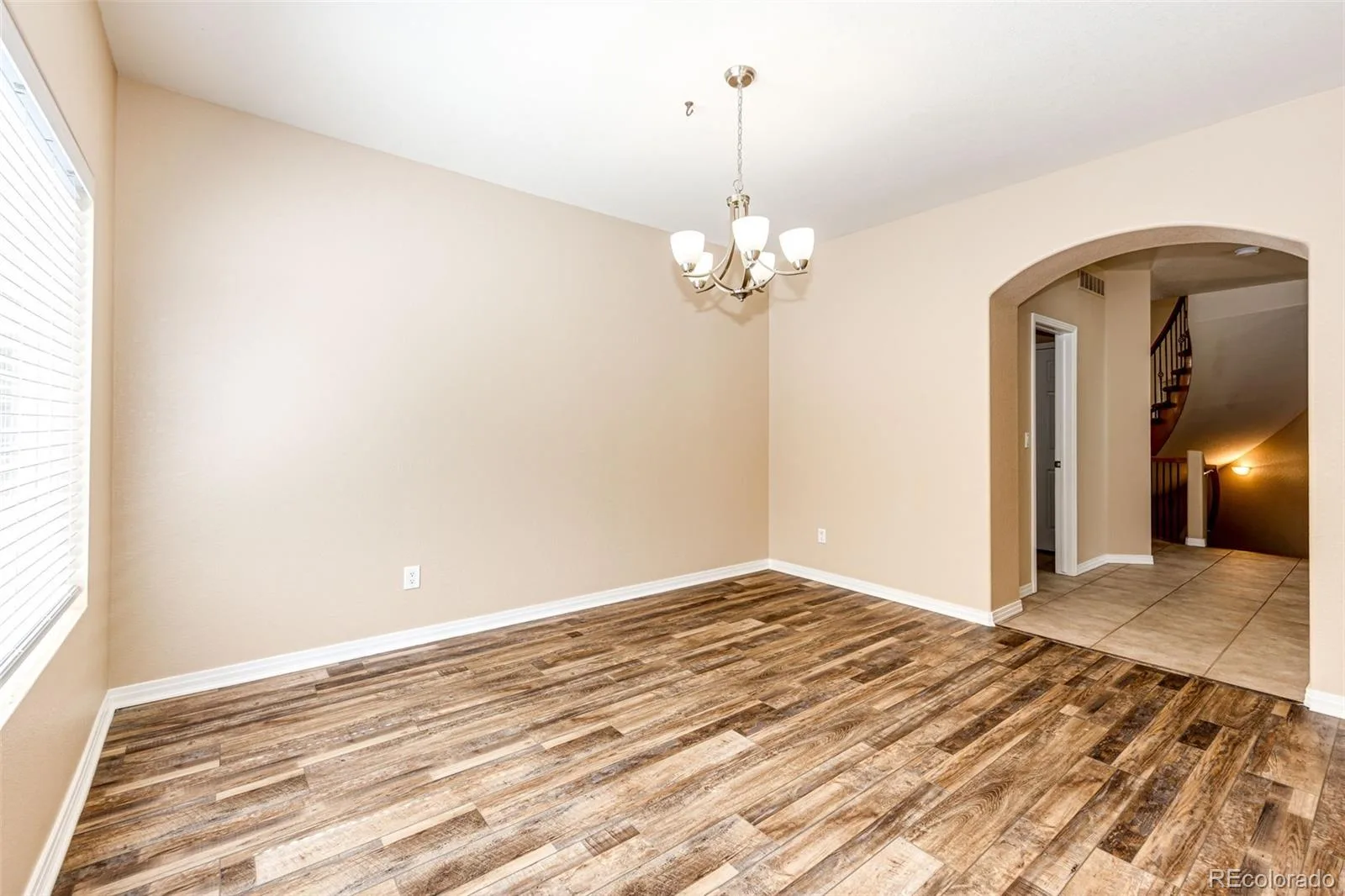 19076 E Maplewood Avenue Aurora CO 80016 | MLS #REC7418250 08192026192744 1600 14