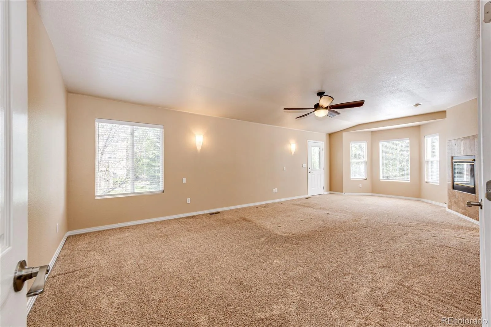 19076 E Maplewood Avenue Aurora CO 80016 | MLS #REC7418250 08192026192744 1600 20